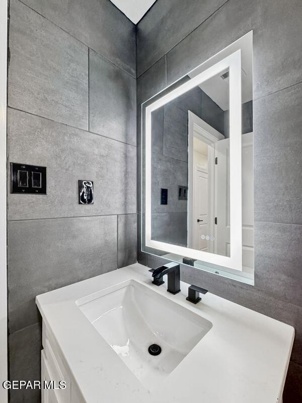 5117 Peacock Lane Property Photo 34