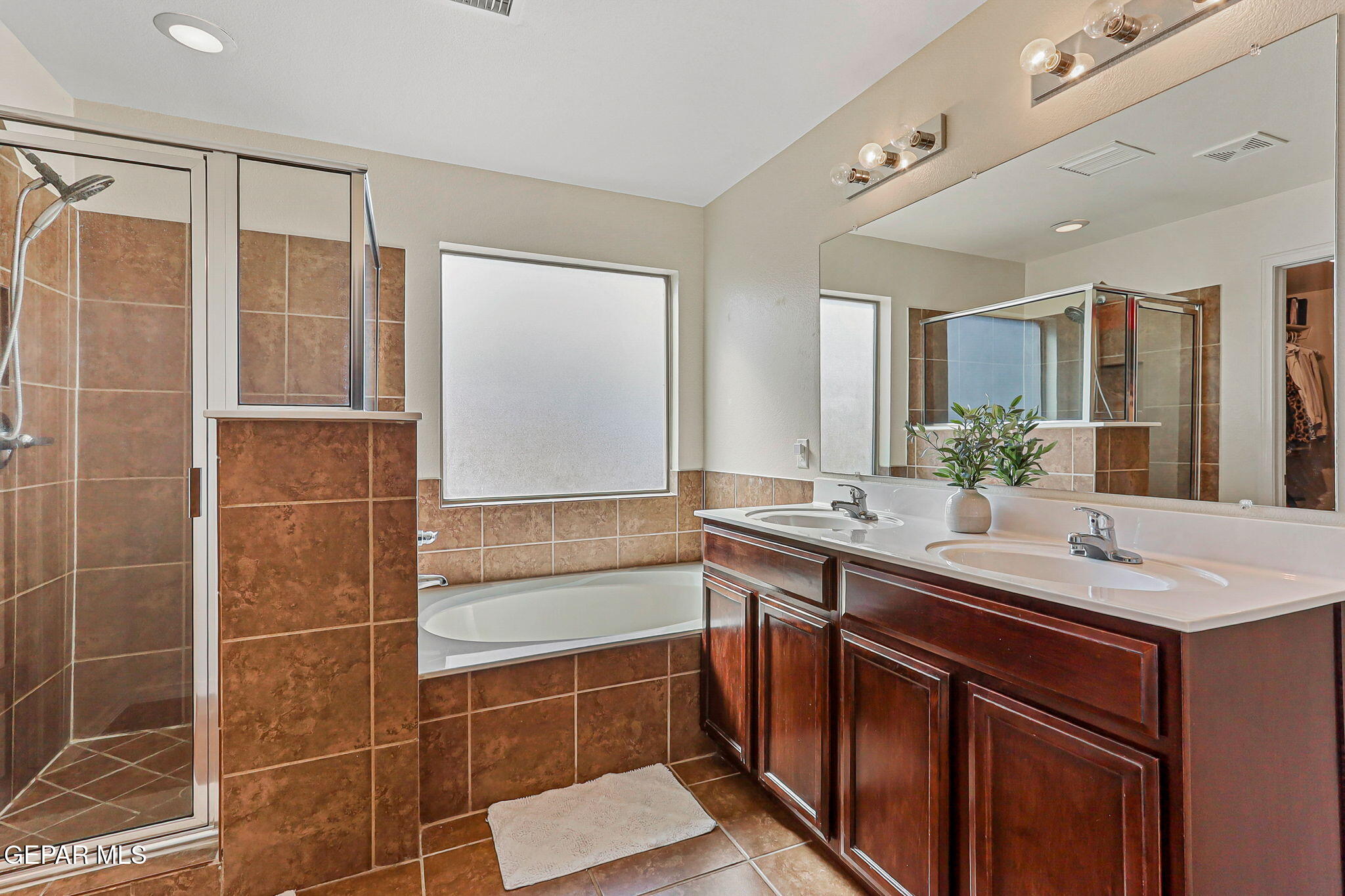 5040 Copper Ranch Avenue Property Photo 15