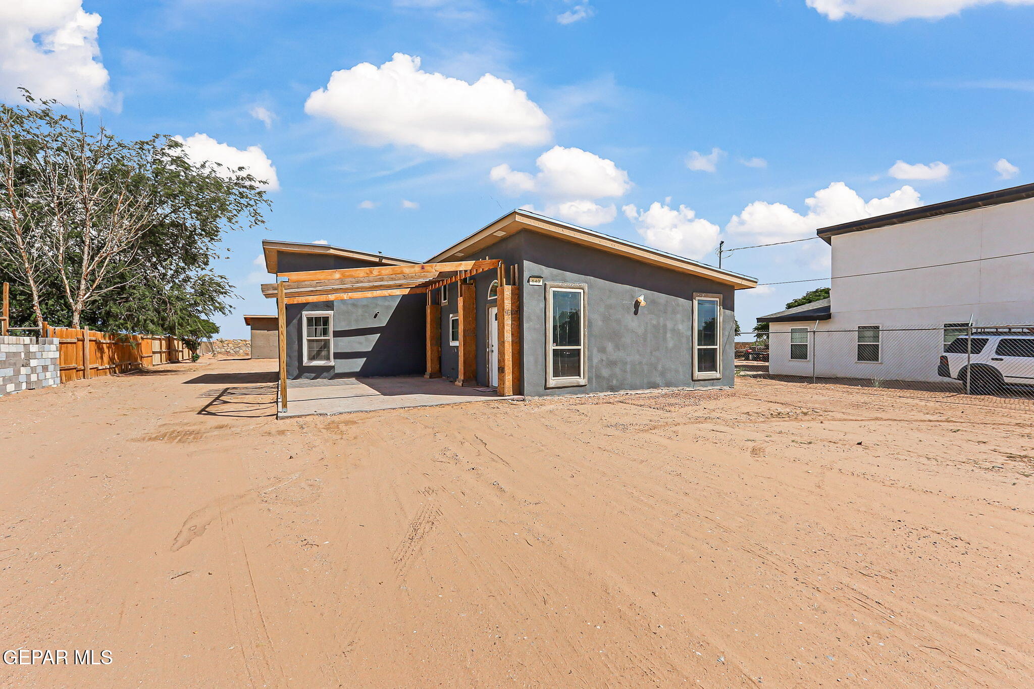 640 Agua Del Rio Property Photo 2