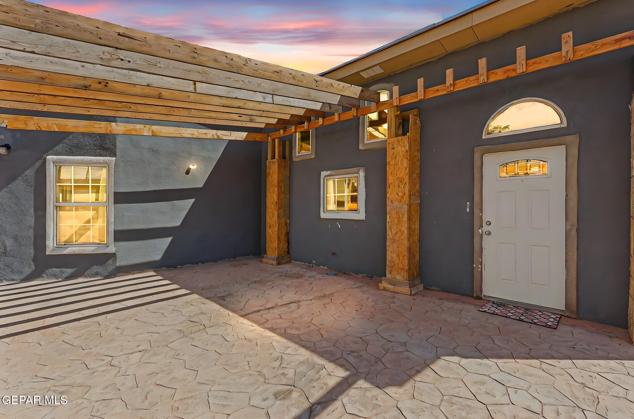 640 Agua Del Rio Property Photo 3