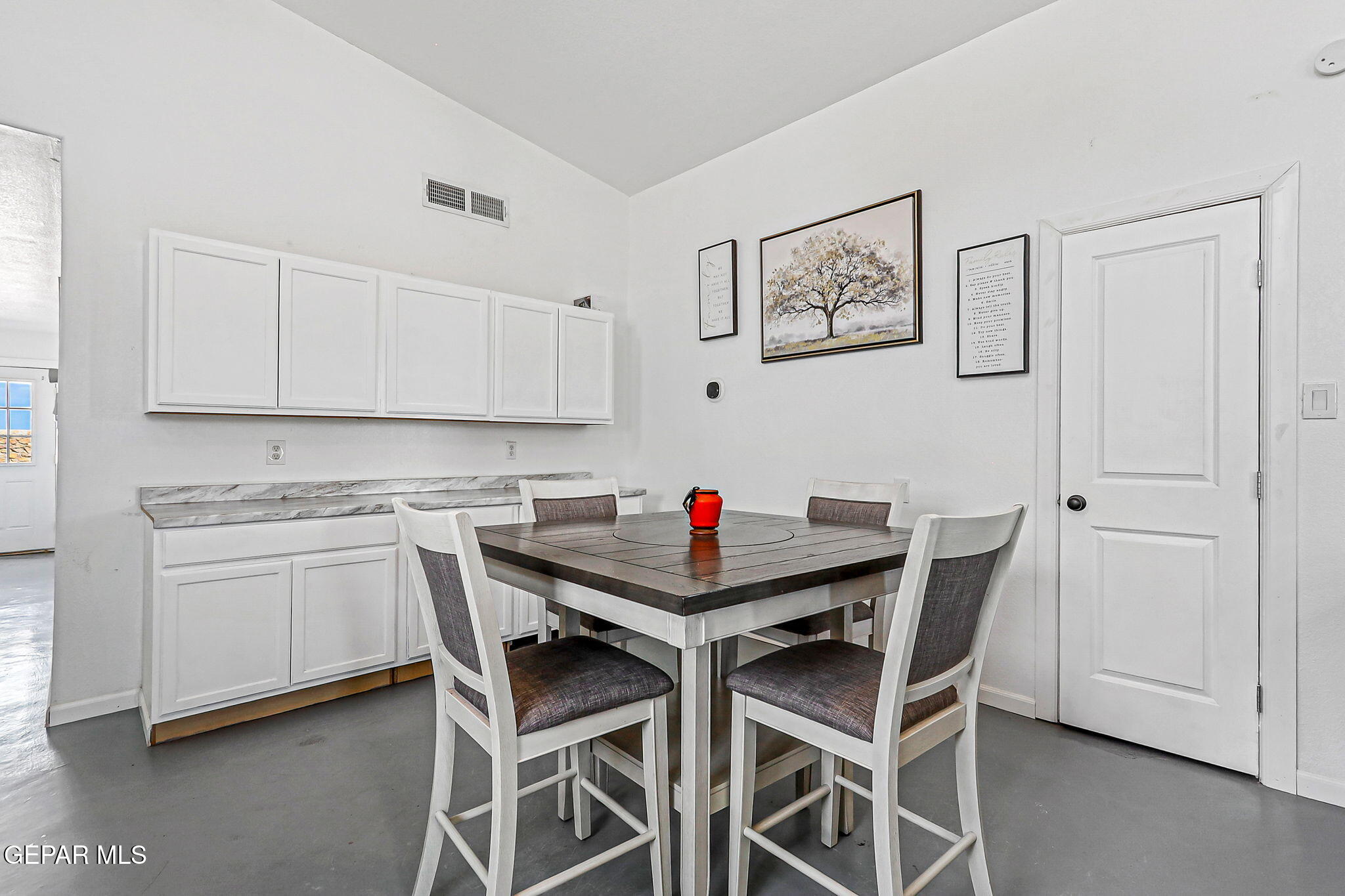 640 Agua Del Rio Property Photo 15