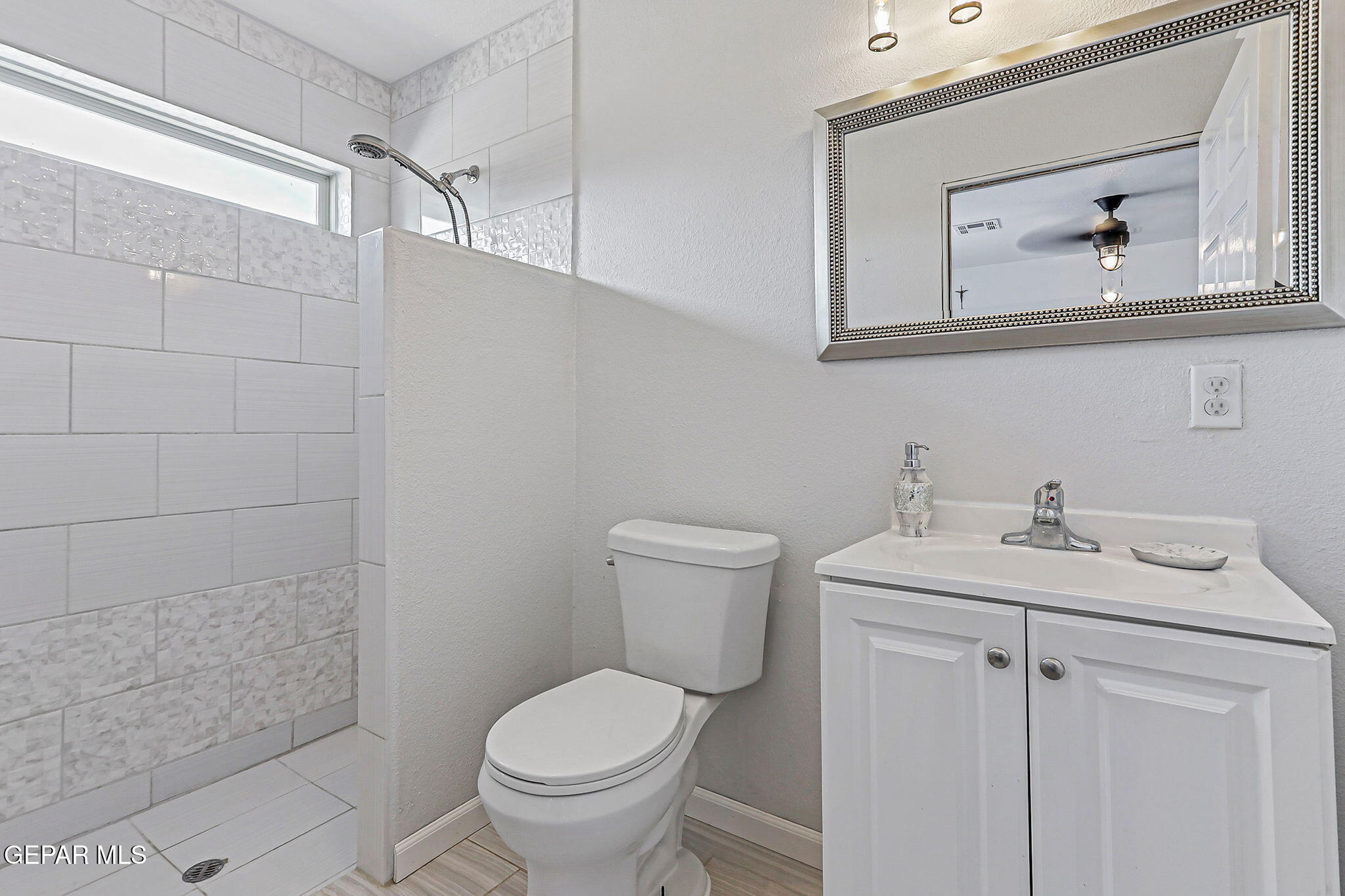 640 Agua Del Rio Property Photo 20