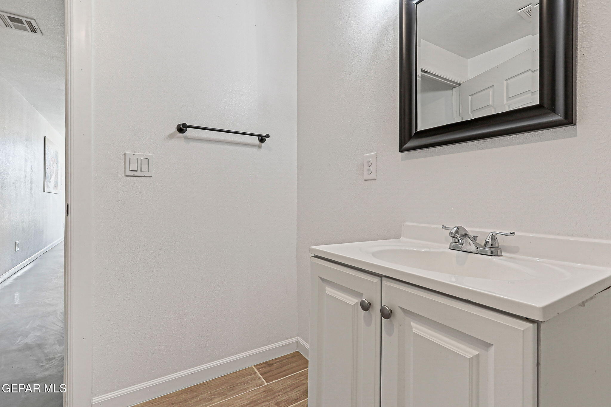 640 Agua Del Rio Property Photo 27