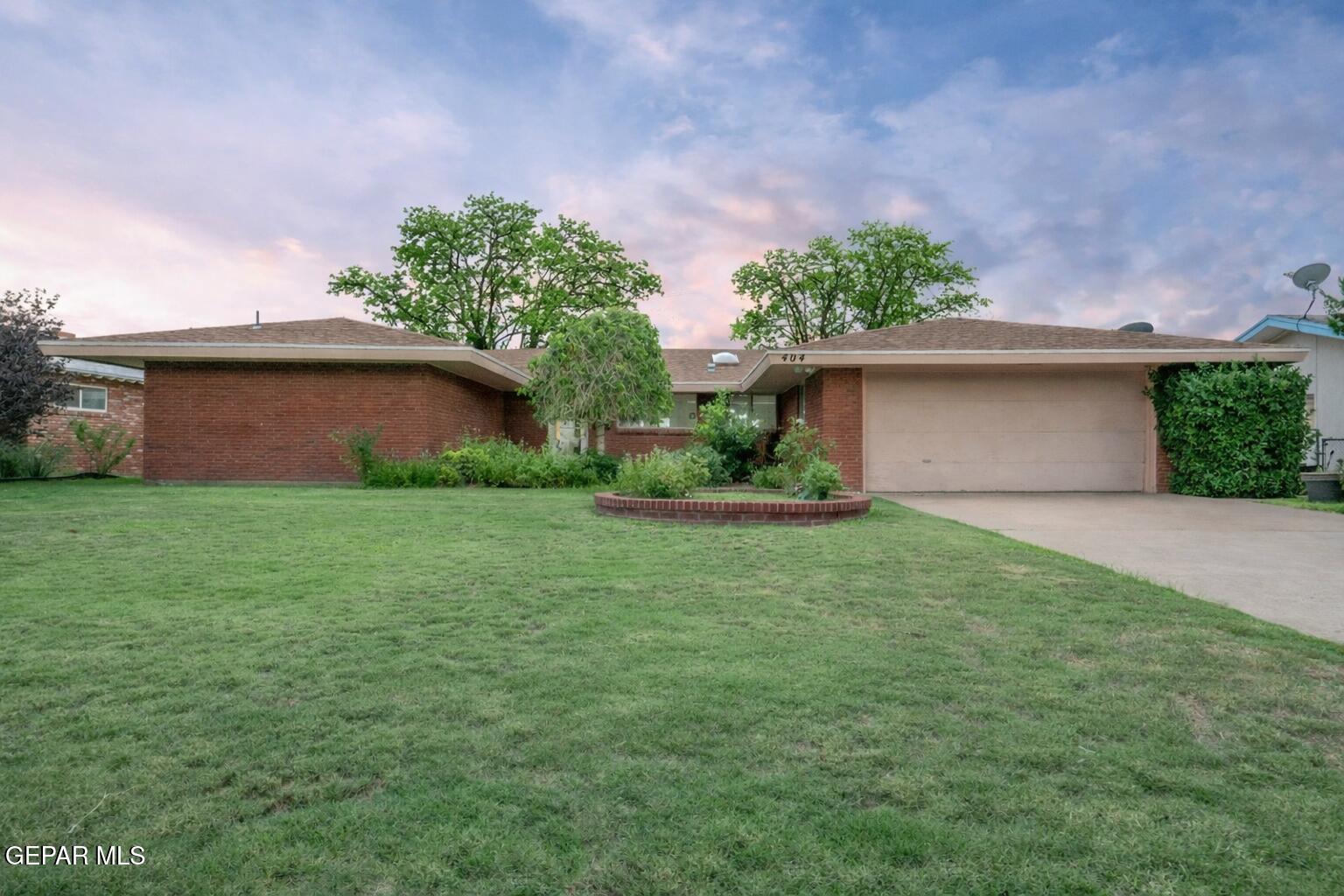 404 Butte Circle Property Photo 1