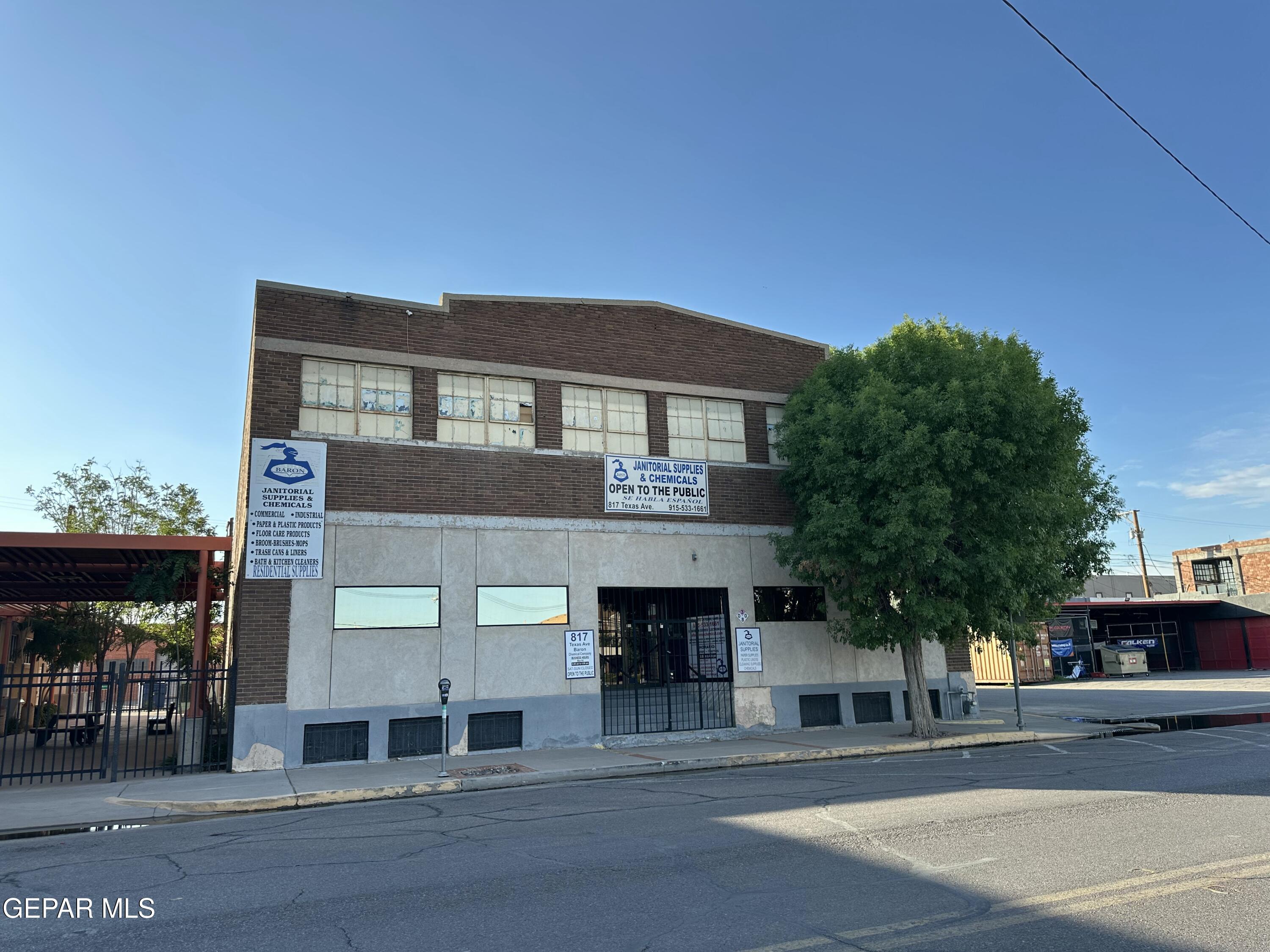 817 Texas Avenue Property Photo 1
