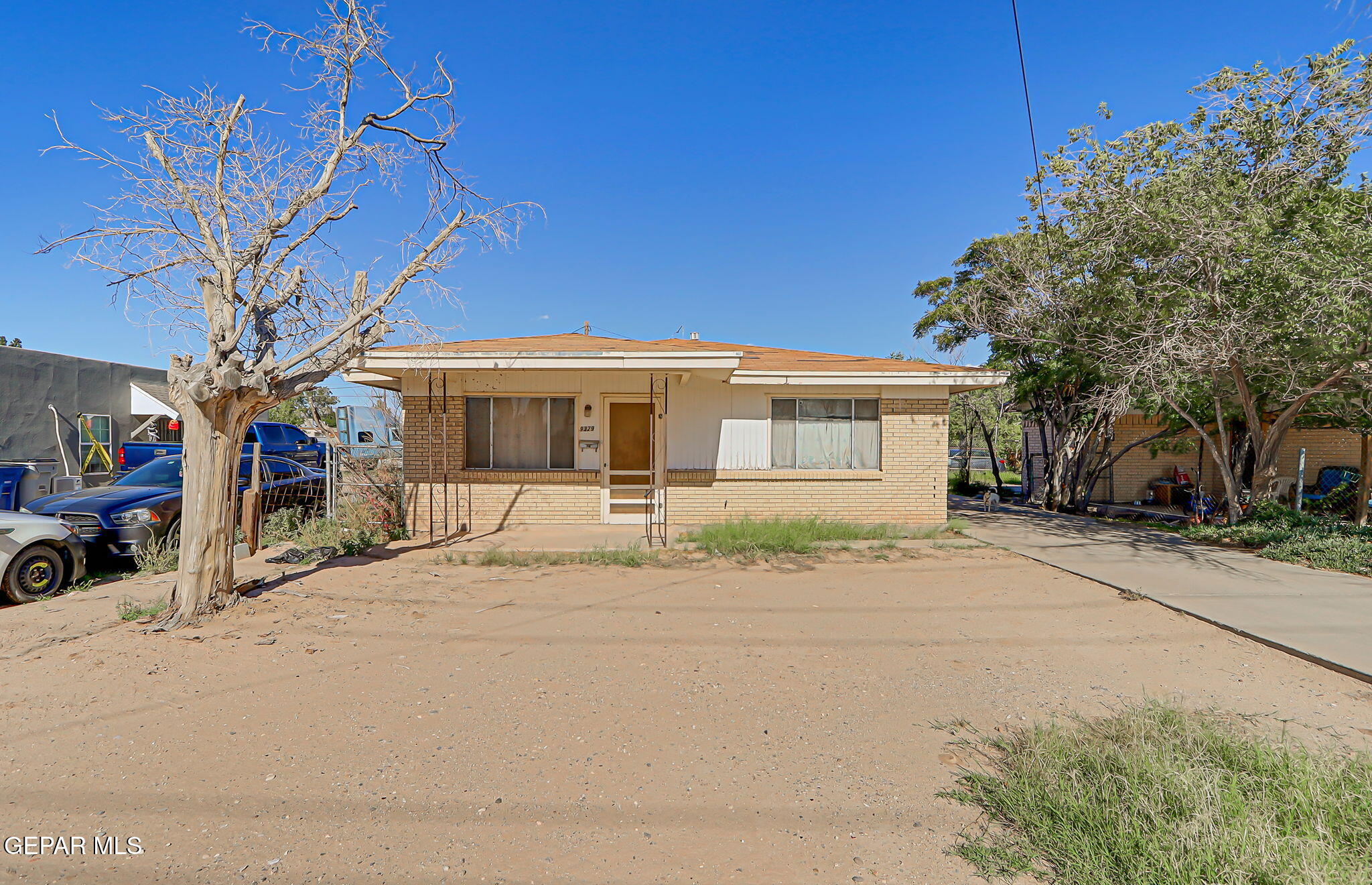 9329 Socorro Road Property Photo 1