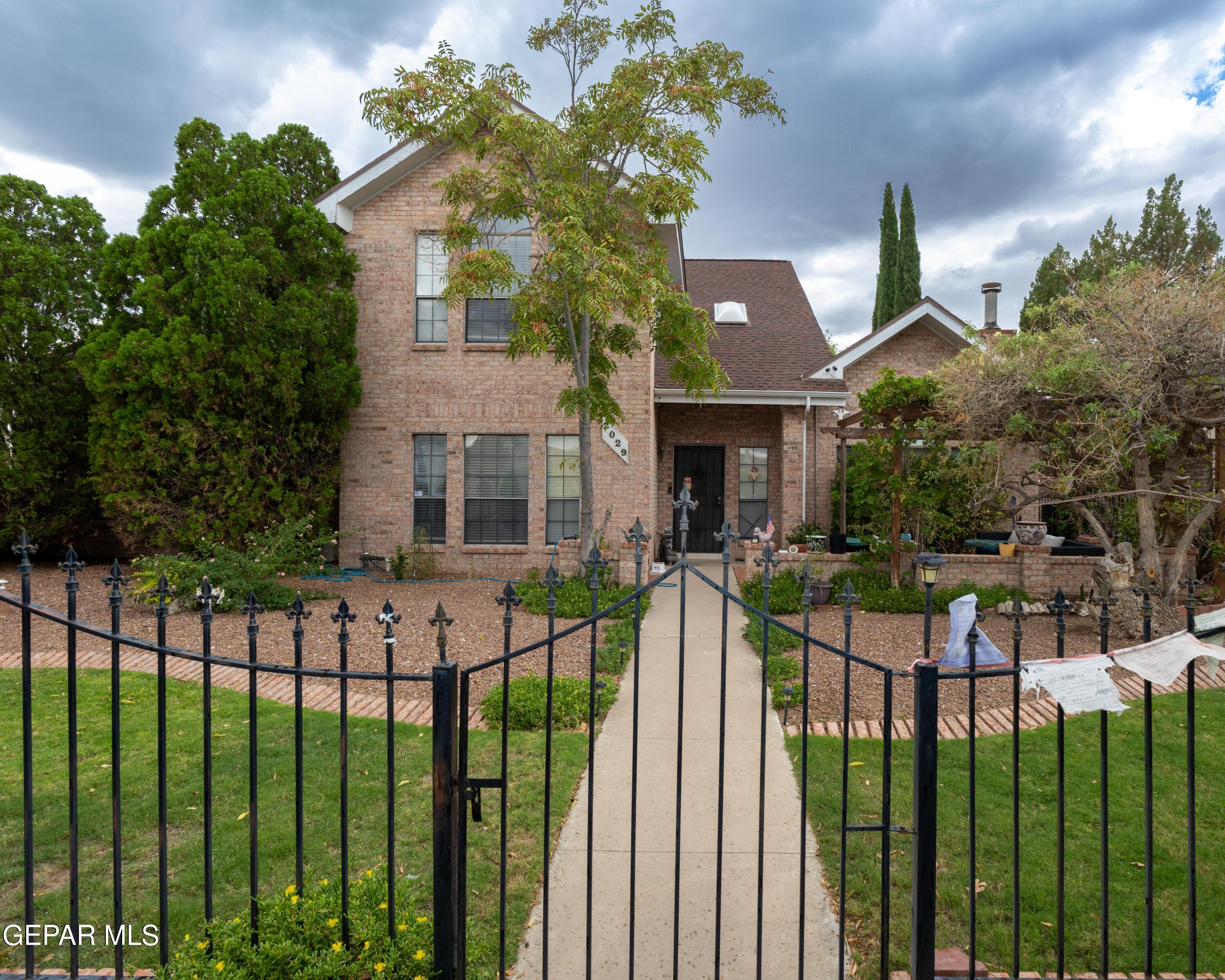 2029 Greenlee Drive Property Photo 1