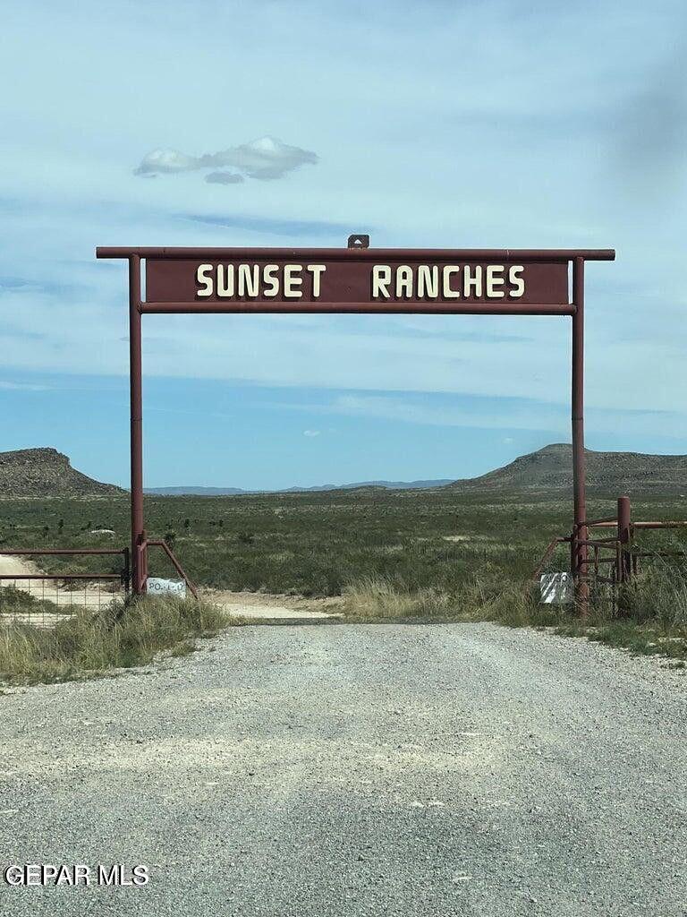 123 Sec 1 Psl Sunset Ranches #231 Lot 8 Property Photo 1