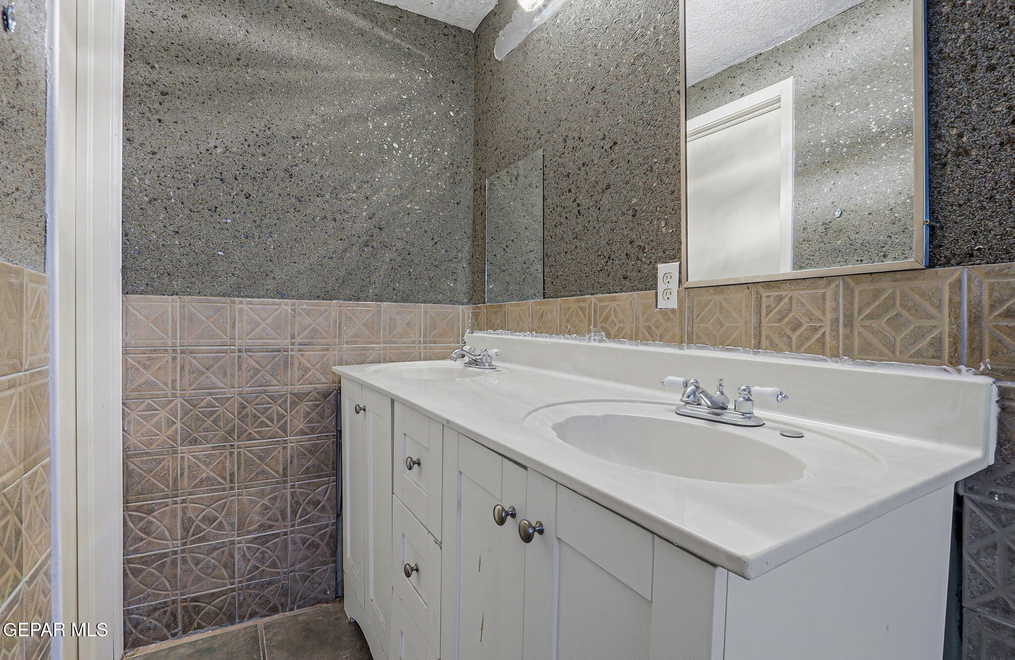 14573-b Van Fleet Road Property Photo 52