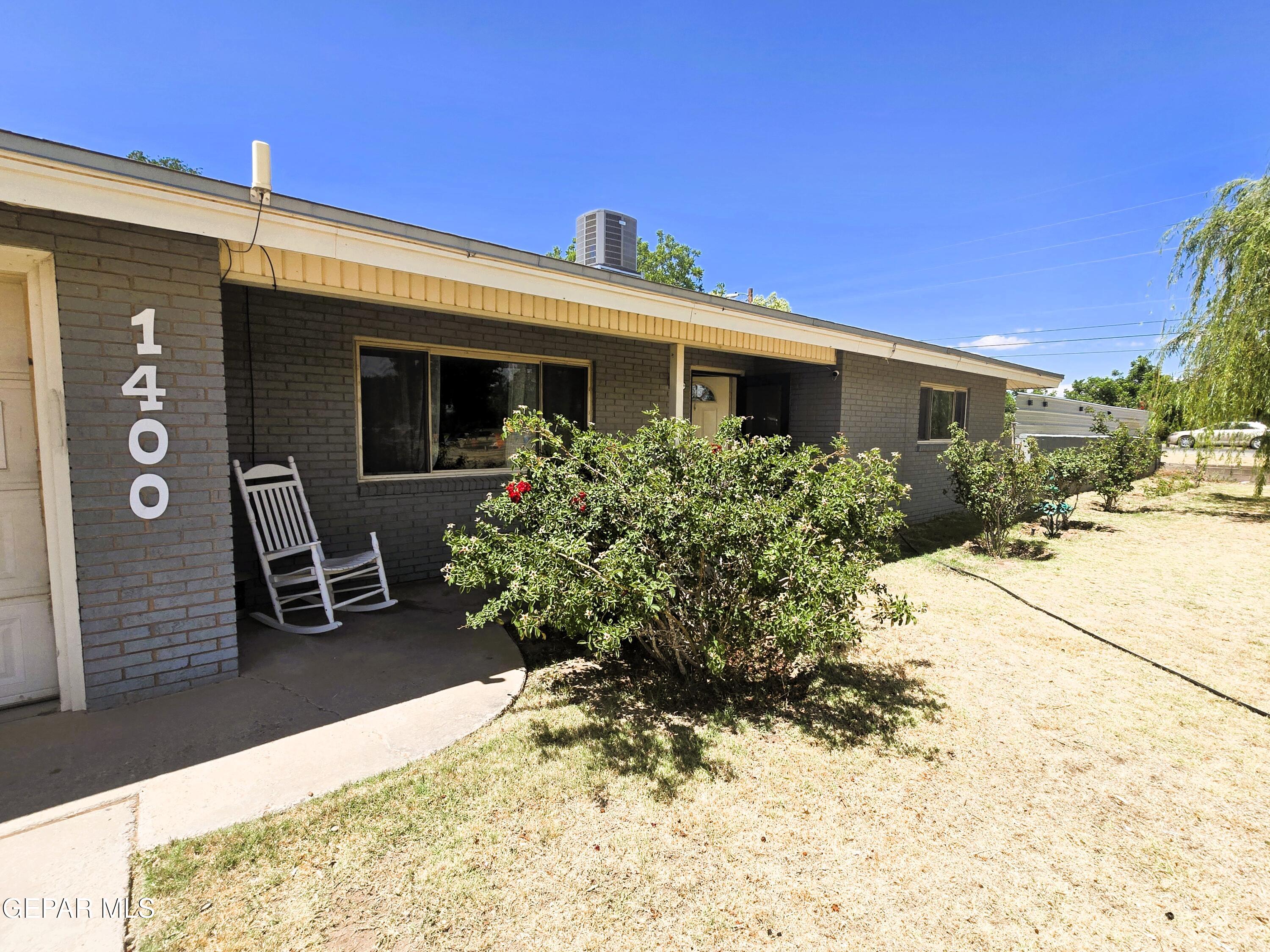 1400 San Andres Drive Property Photo 1