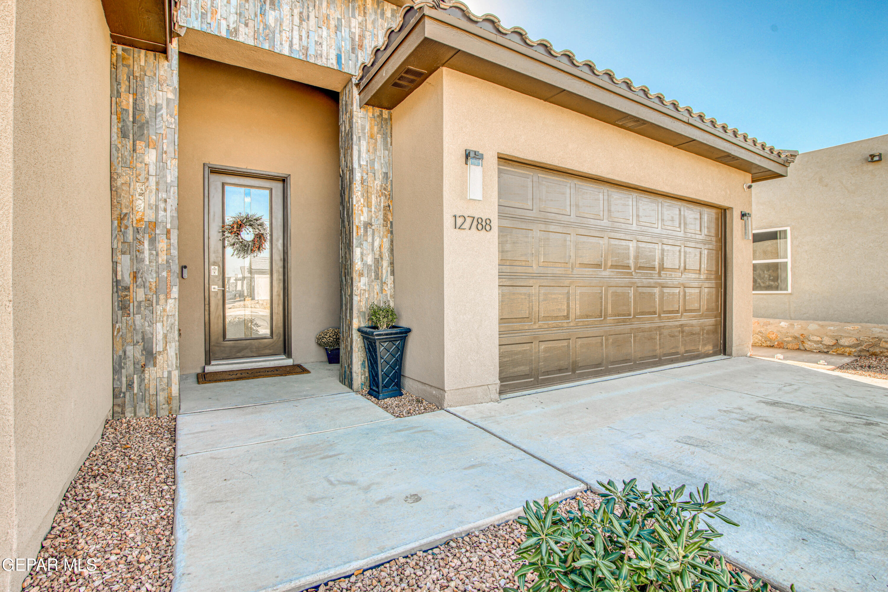 12788 Brixton Avenue Property Photo 6