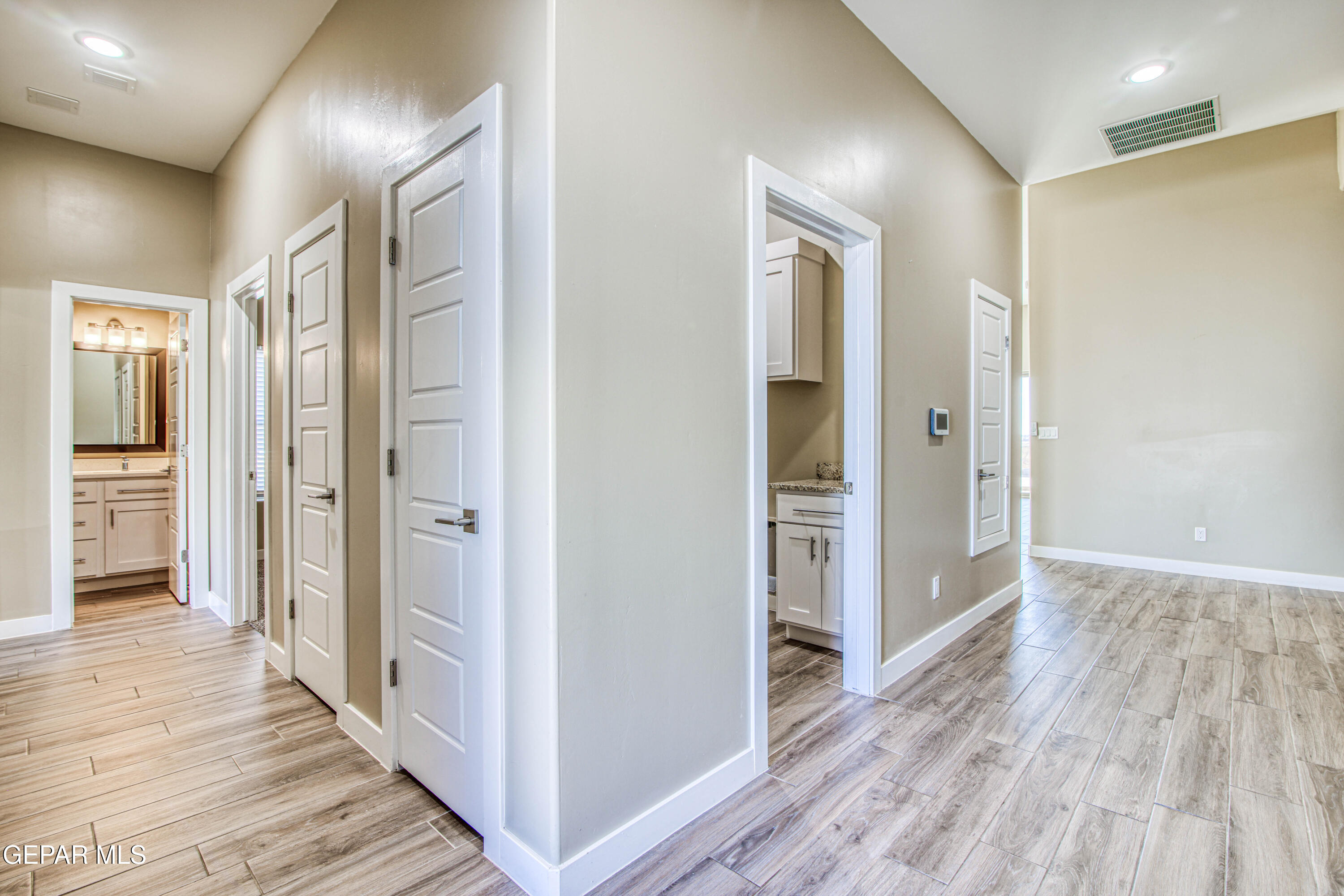 12788 Brixton Avenue Property Photo 14