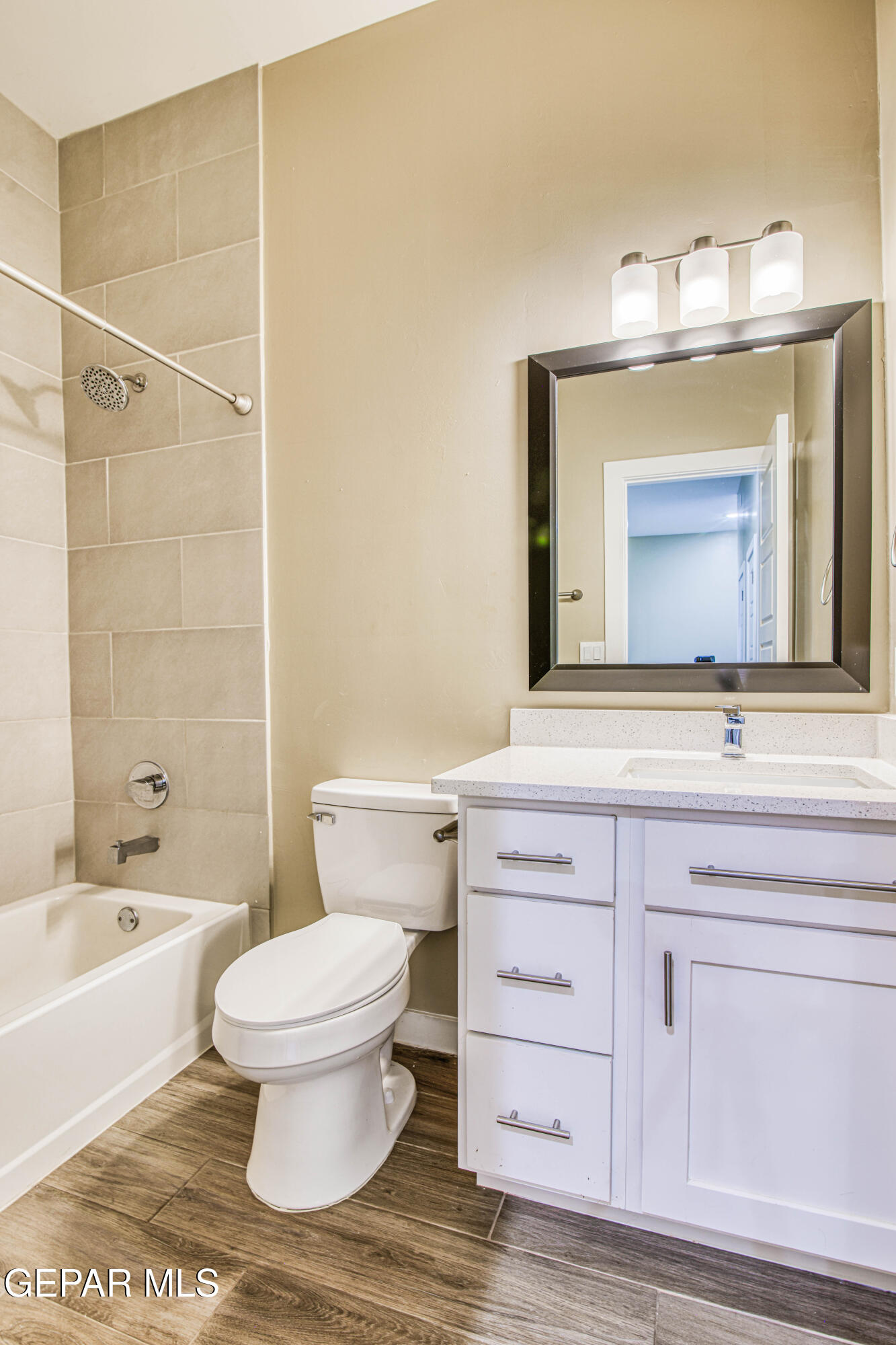 12788 Brixton Avenue Property Photo 18