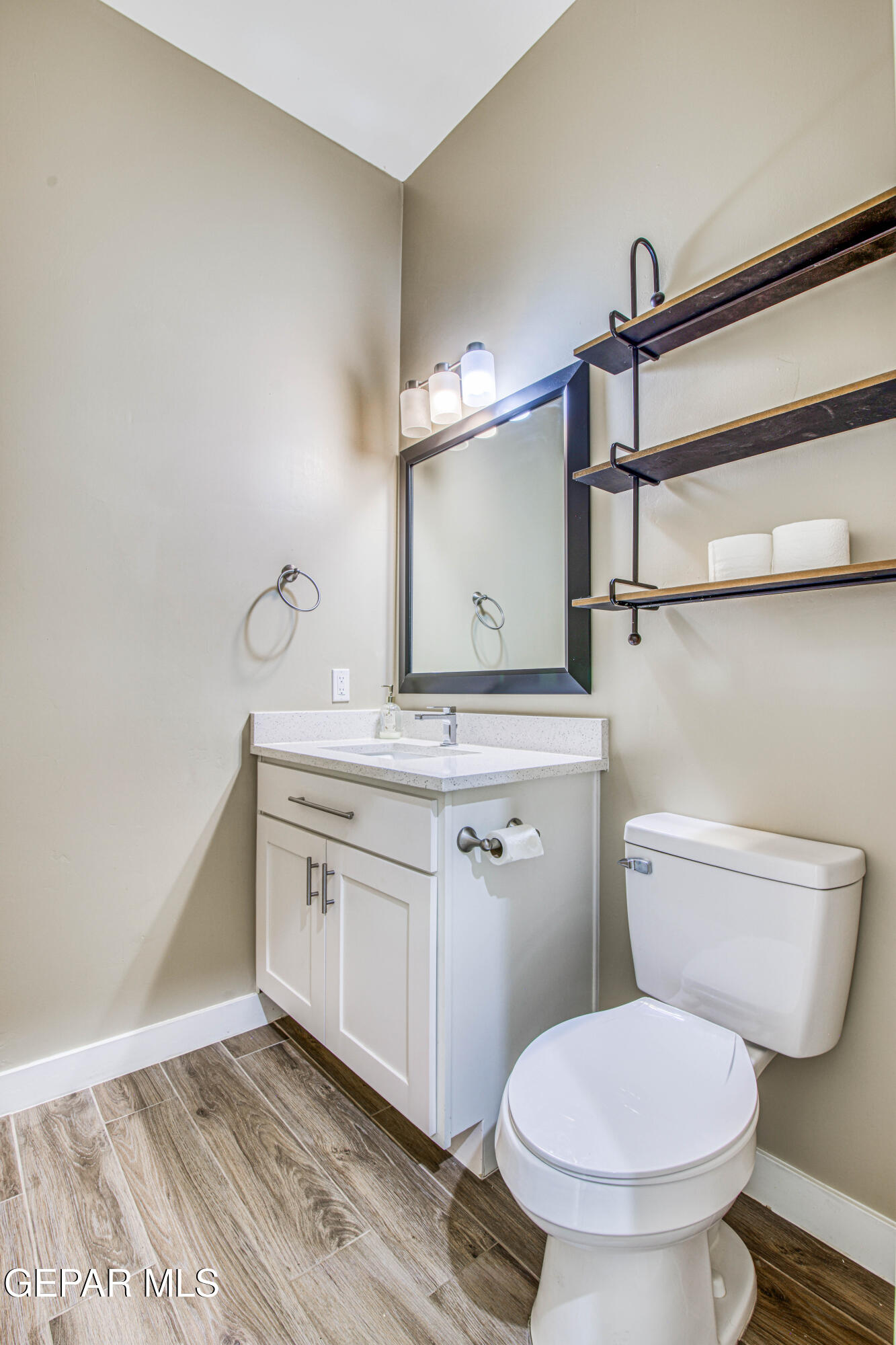 12788 Brixton Avenue Property Photo 52