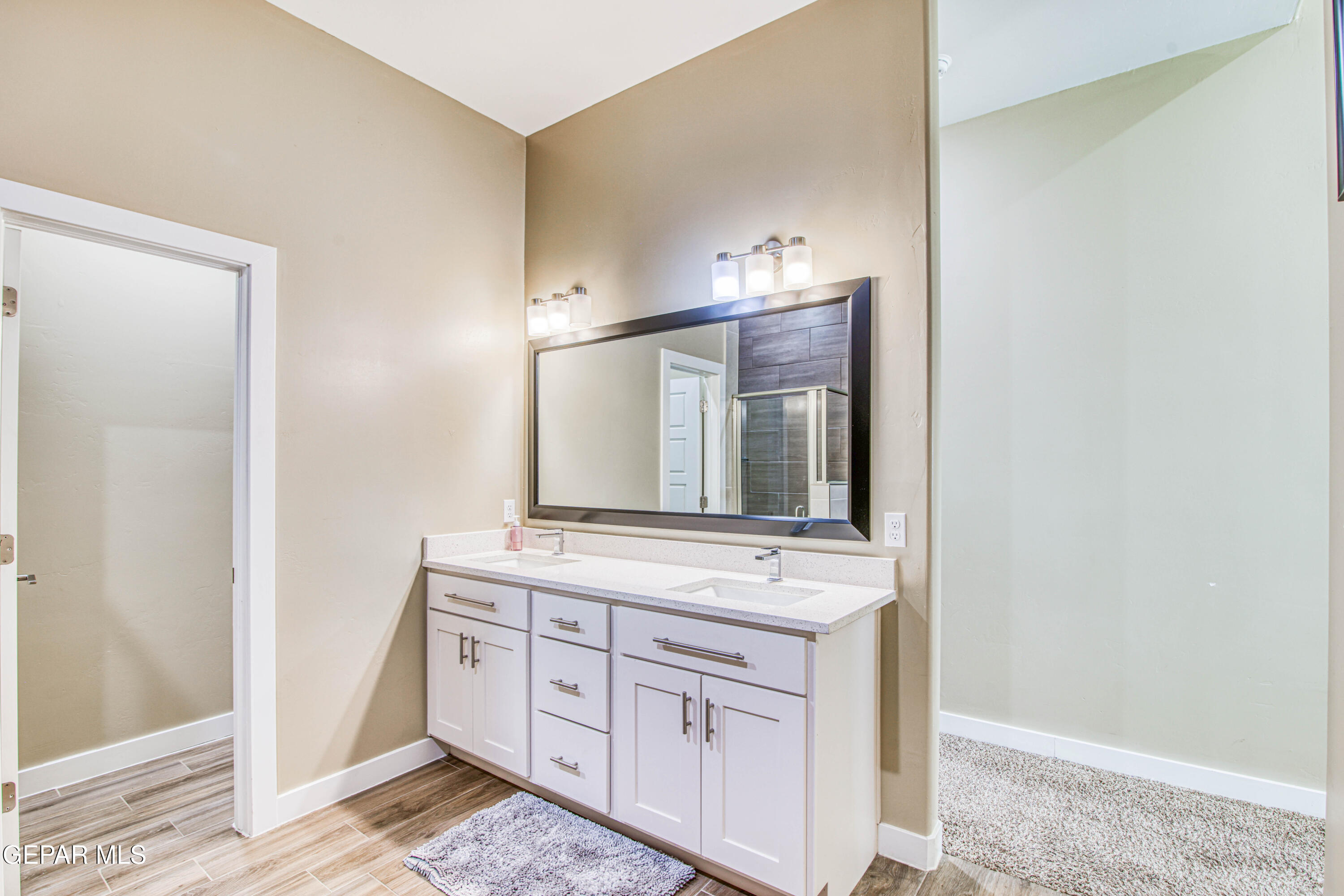 12788 Brixton Avenue Property Photo 53