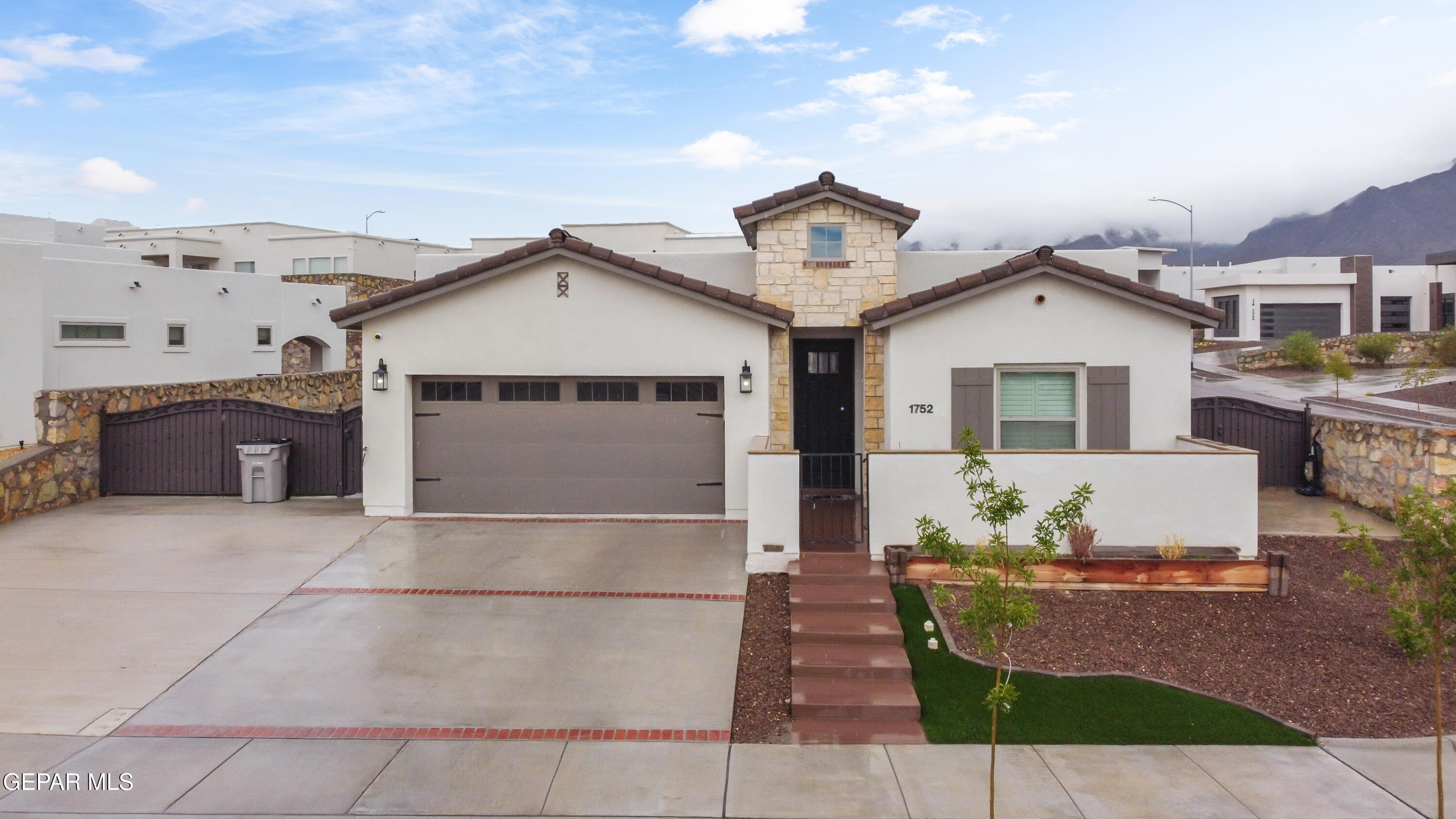 1752 Muleshoe Drive Property Photo 1