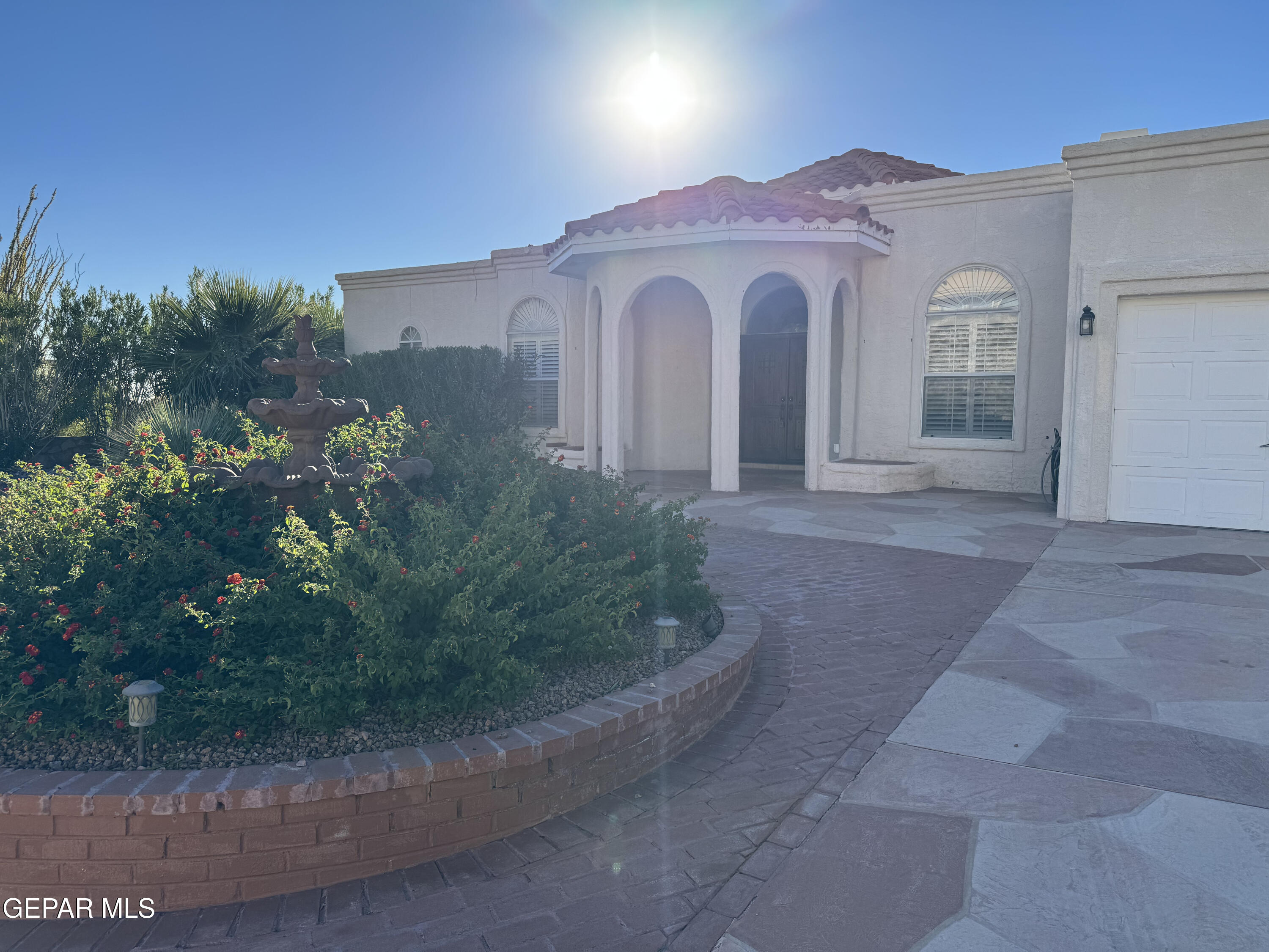 851 VIA BONITA Lane