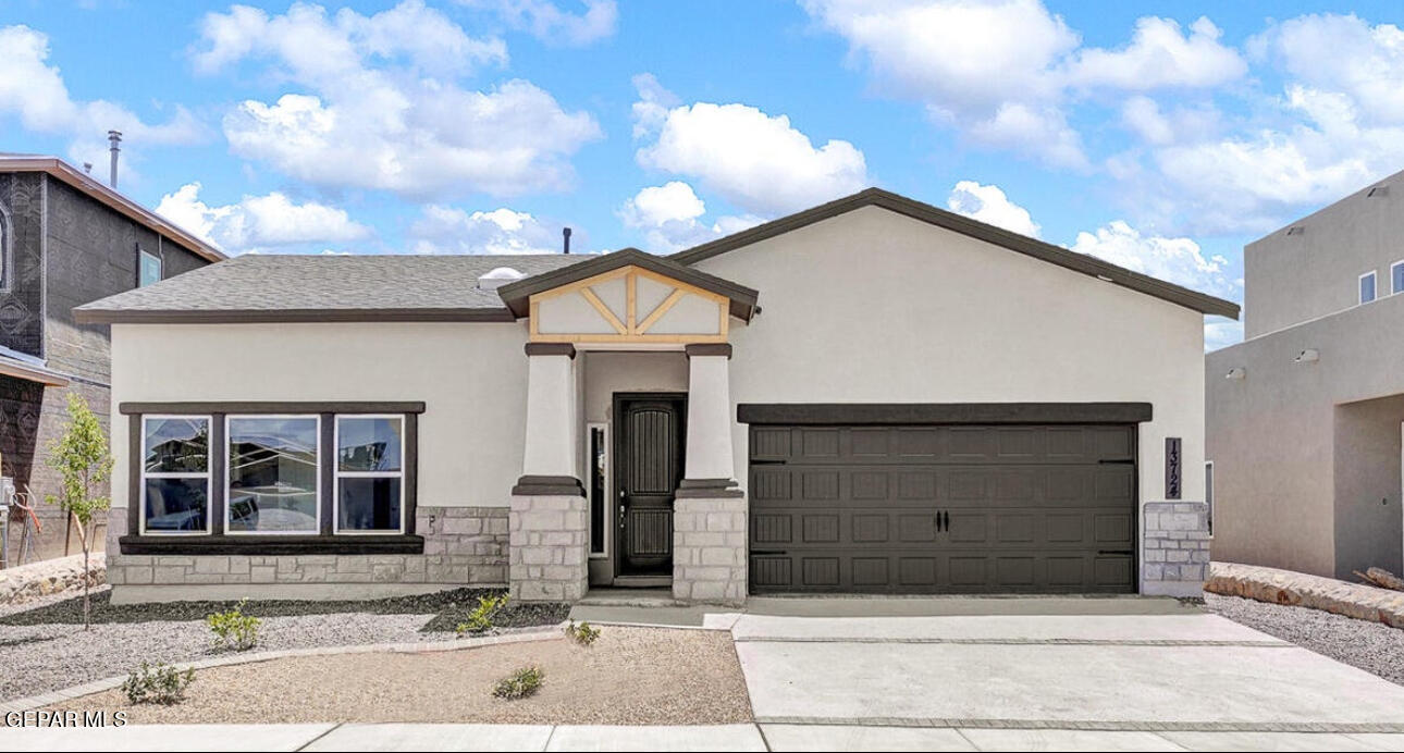 6945 Levee Circle Property Photo 1