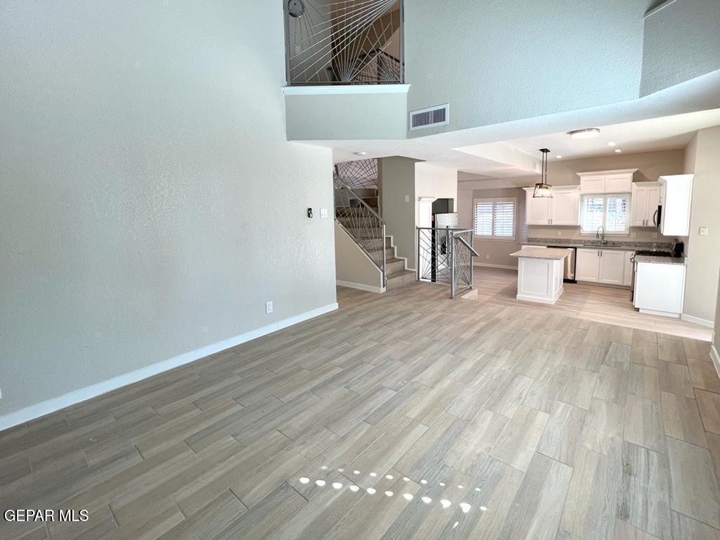 7152 Feather Hawk Drive Property Photo 9