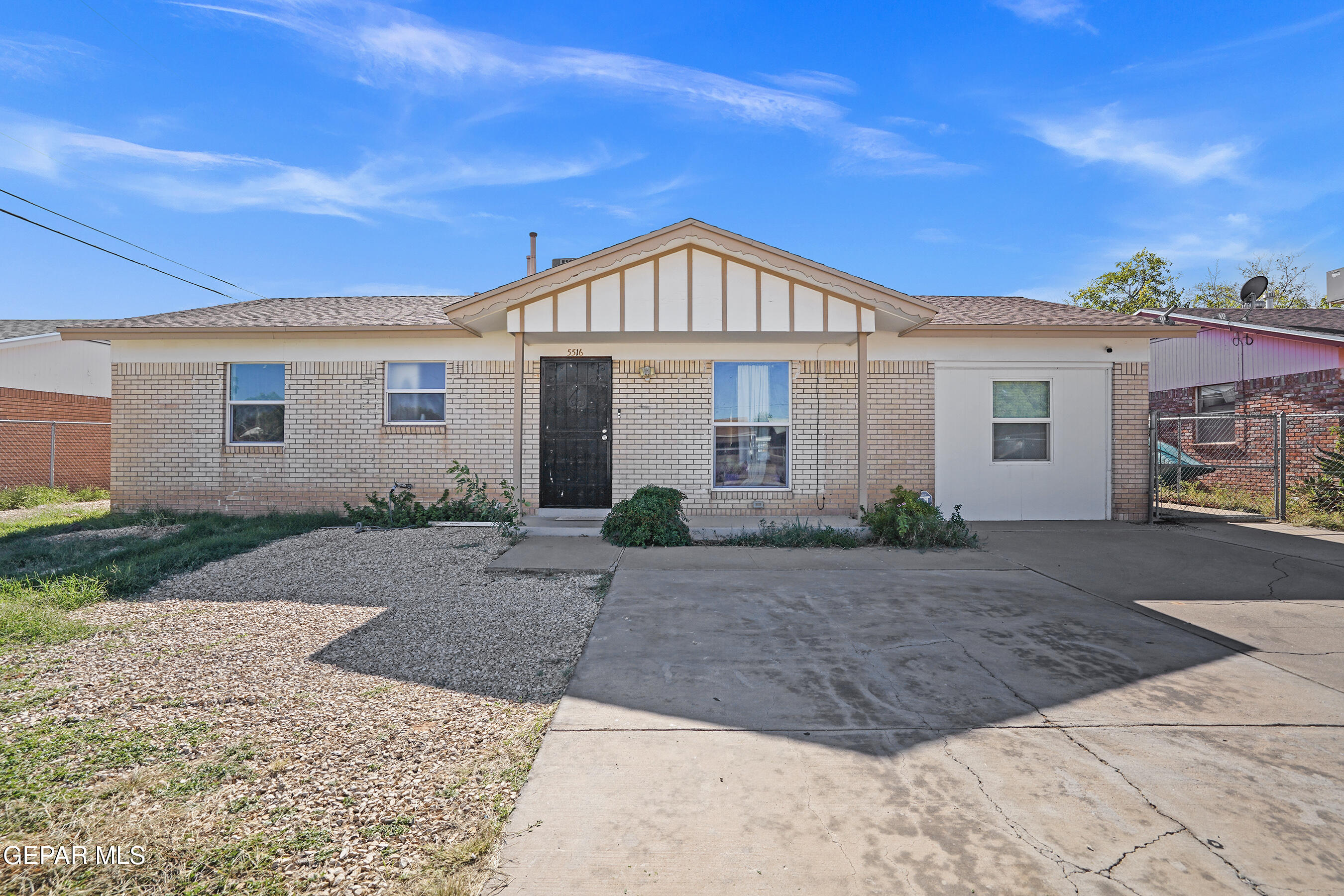 5516 Fairbanks Drive Property Photo 1