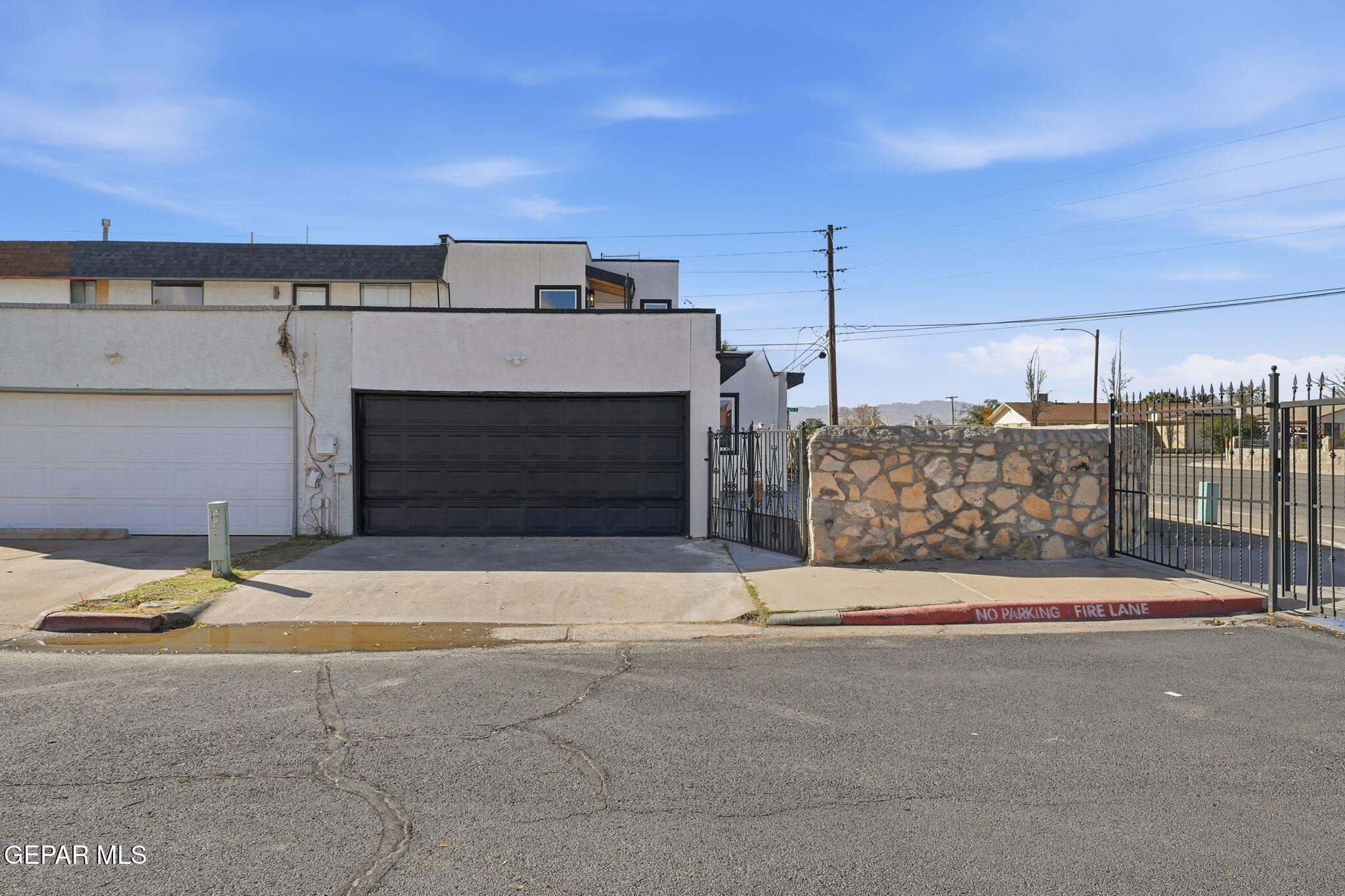 3251 Isla Morada Drive Property Photo 1