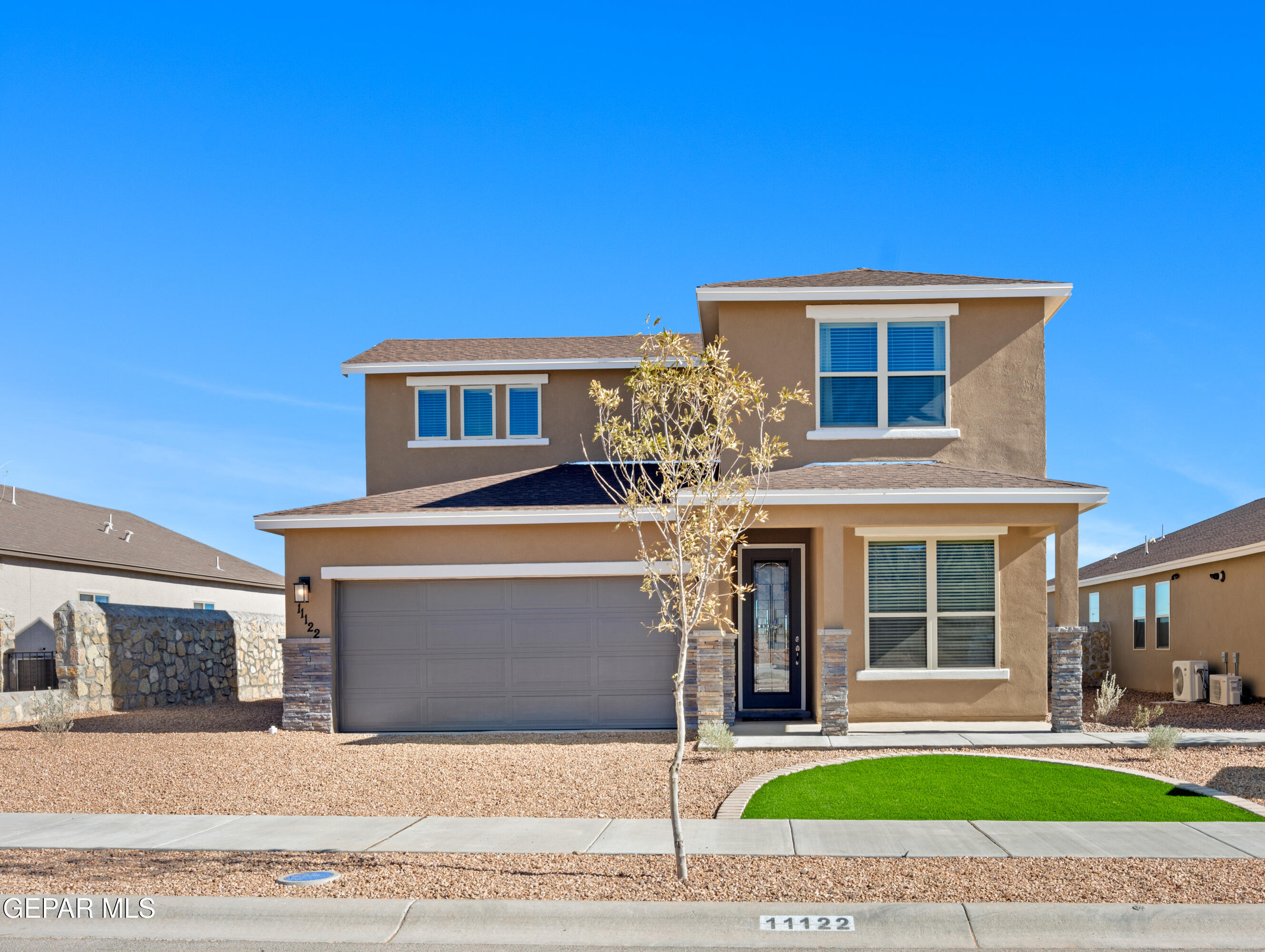 300 Emerald Air Place Property Photo 1