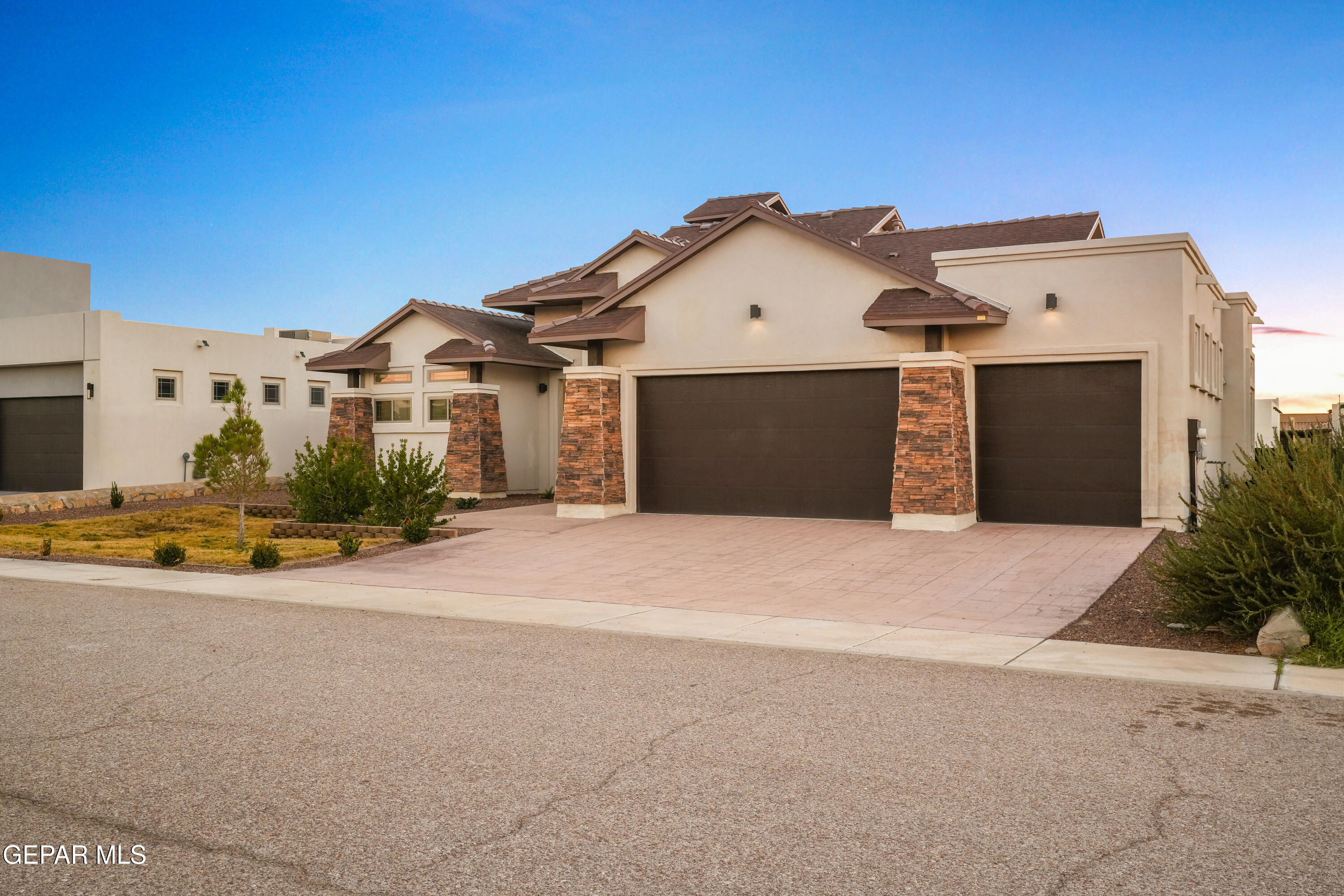 356 Rio De Jazmin Circle Property Photo 3