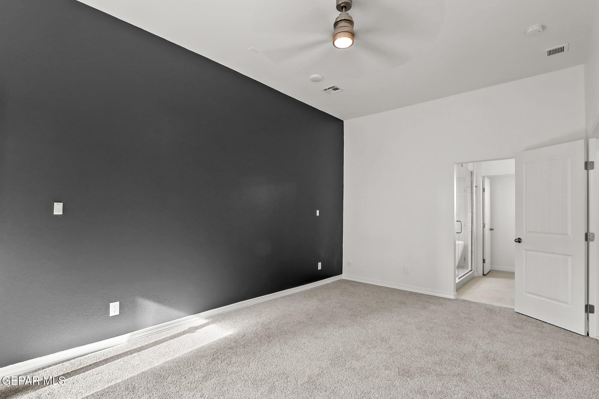 6044 Fall Ridge Property Photo 15