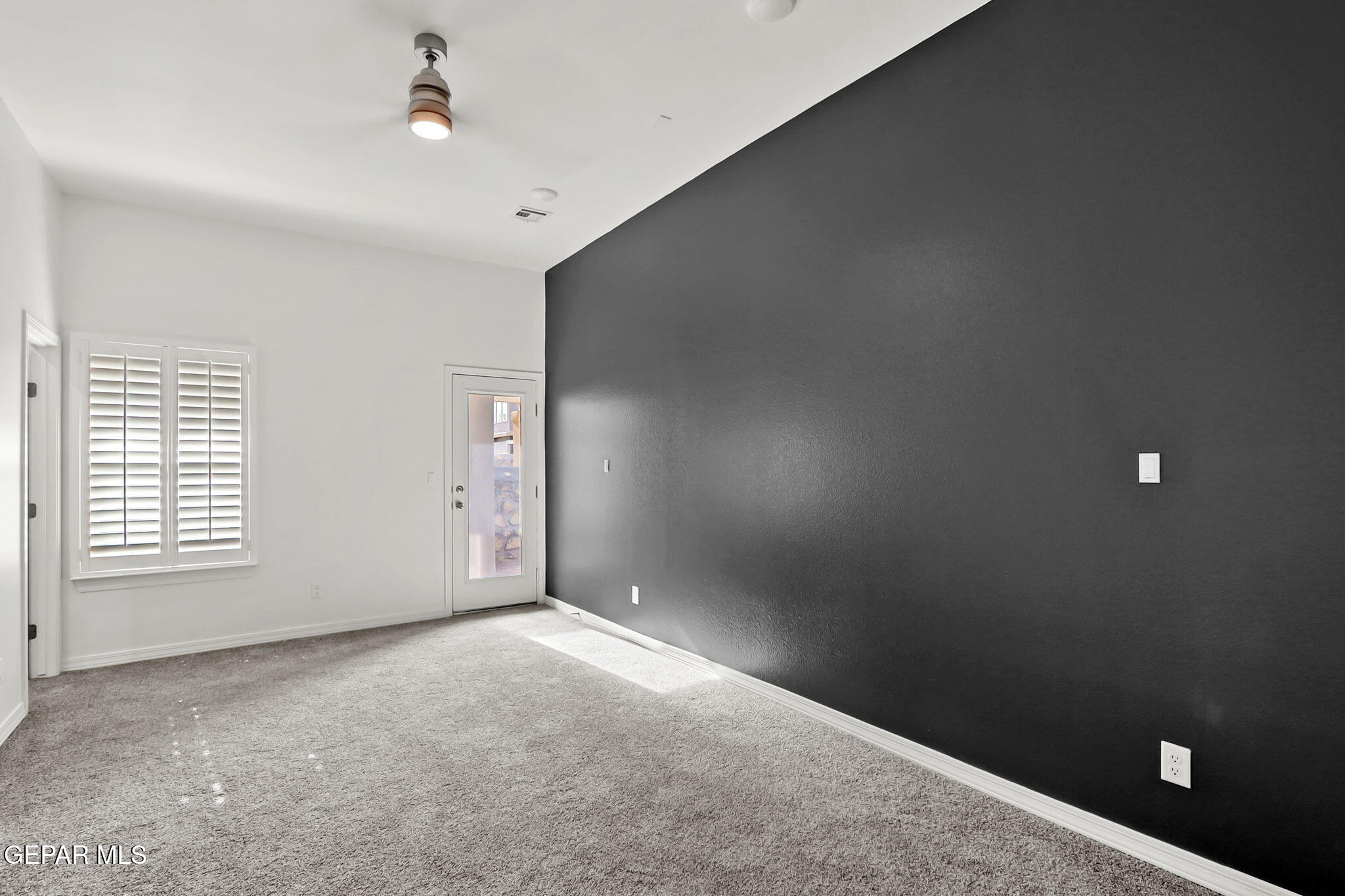 6044 Fall Ridge Property Photo 16