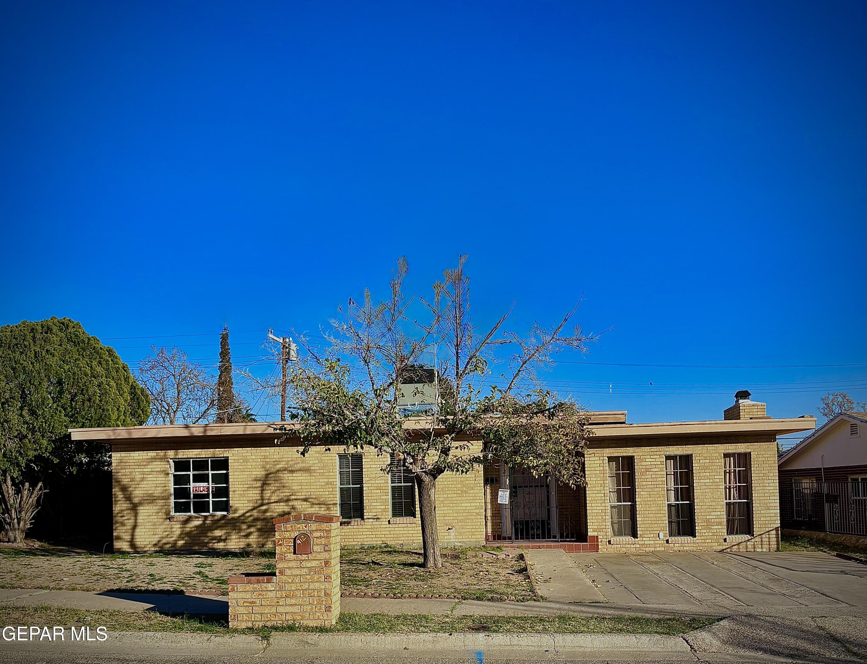 912 Argentina Street Property Photo 1