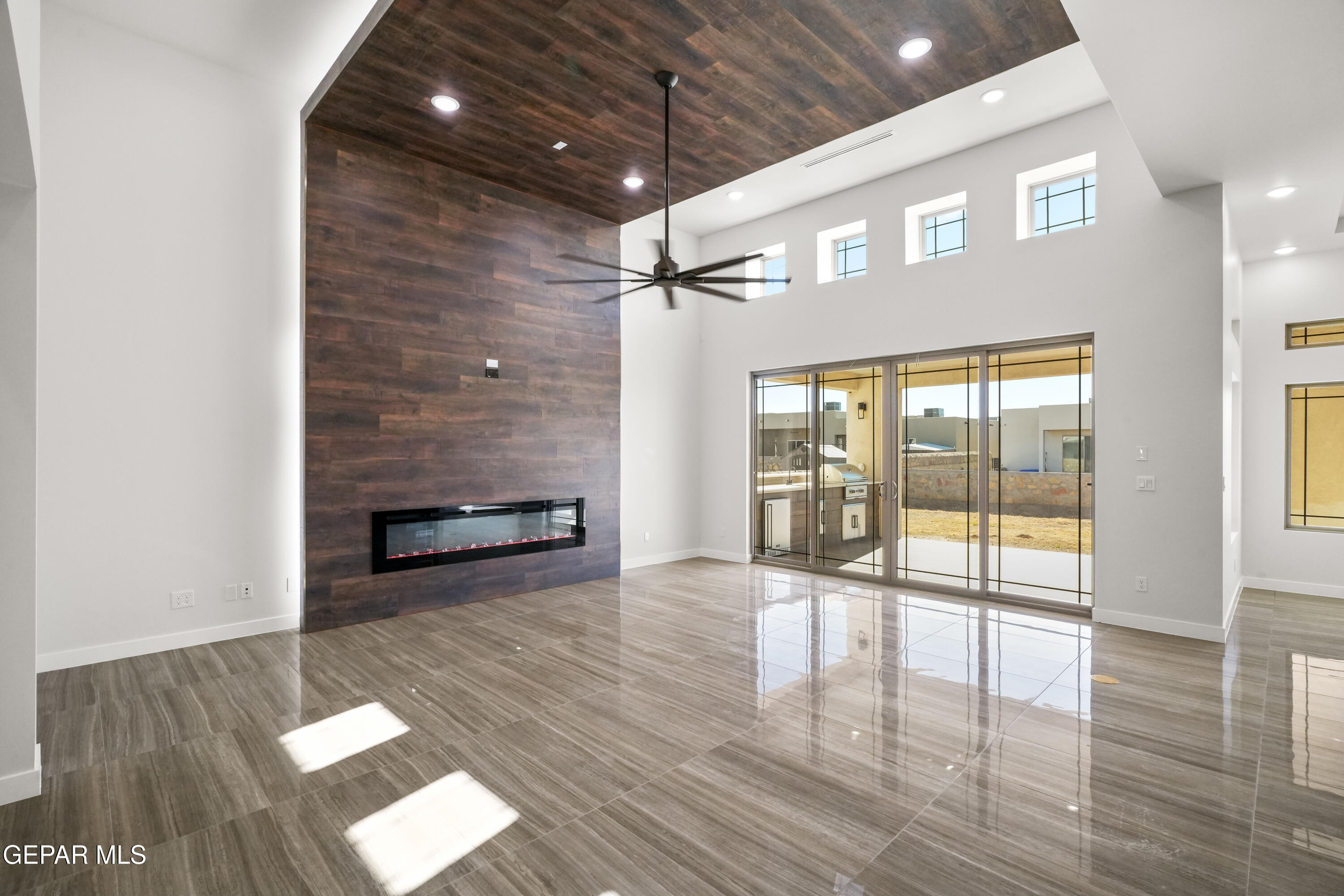 360 Rio De Jazmin Circle Property Photo 8