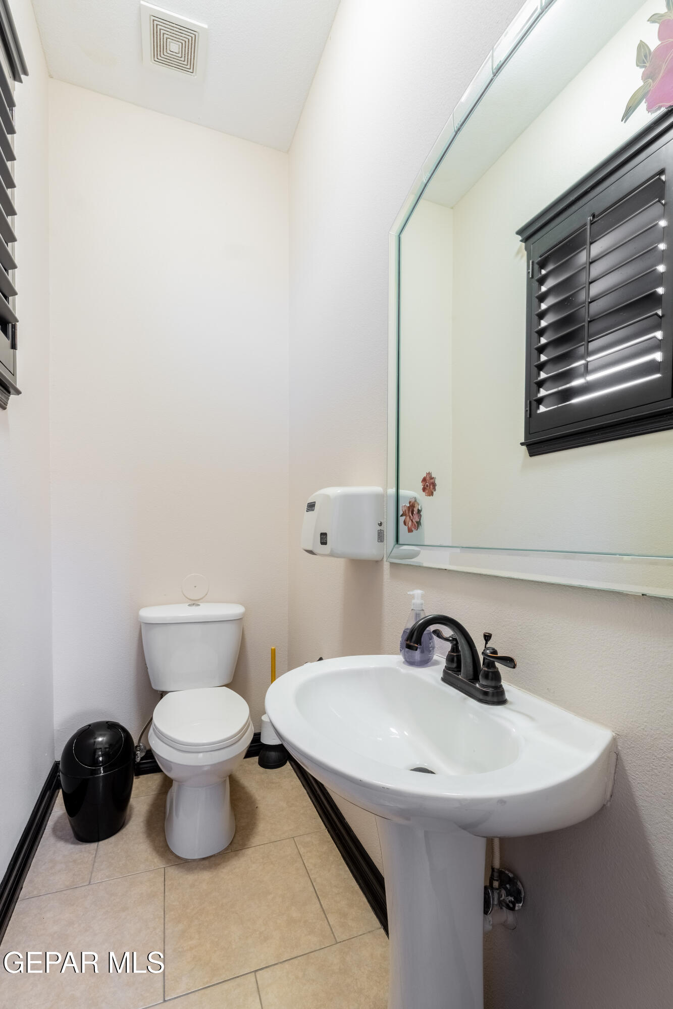 4500 Honey Willow Way Property Photo 46