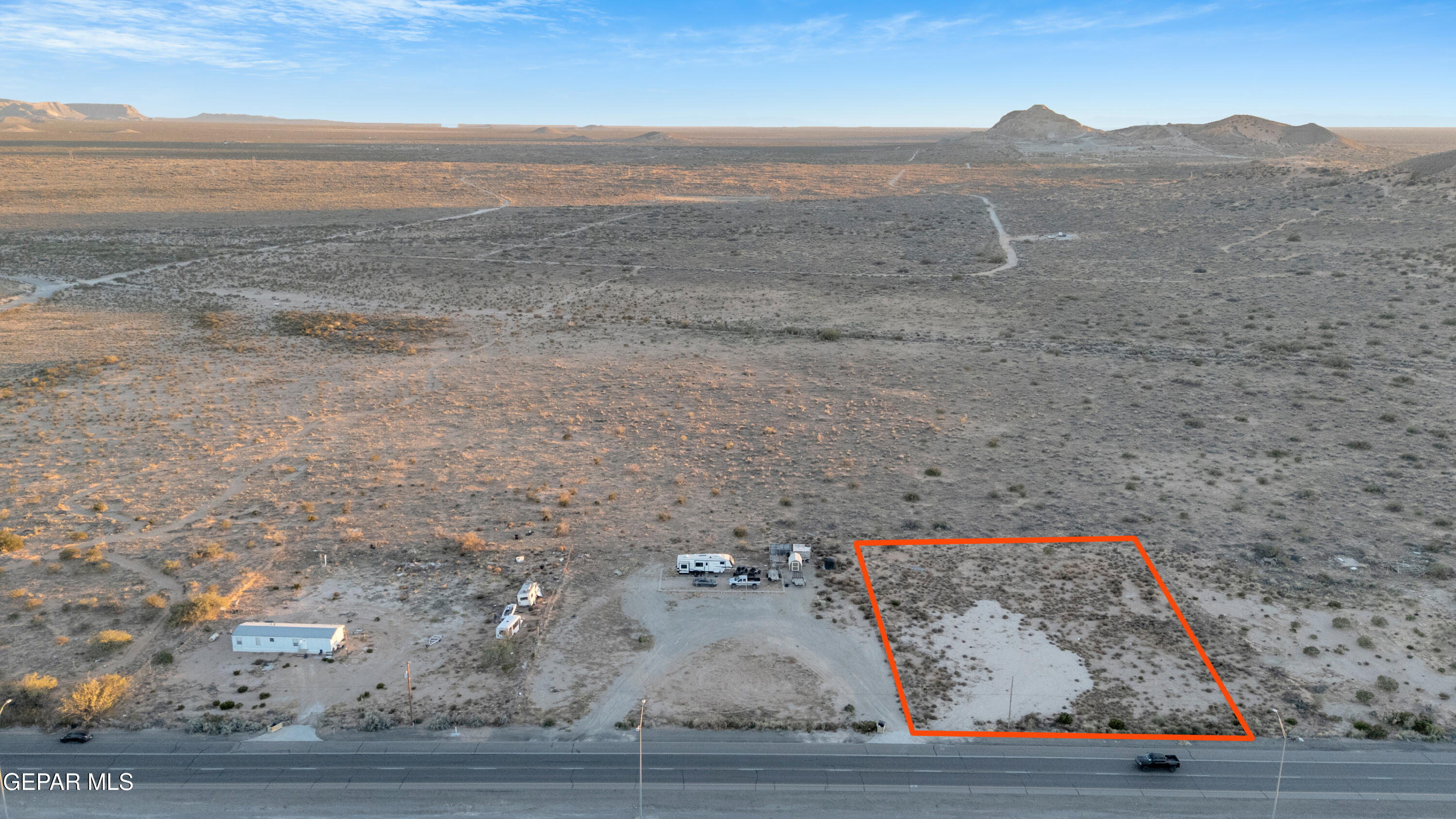 15920 Montana Avenue Property Photo 1