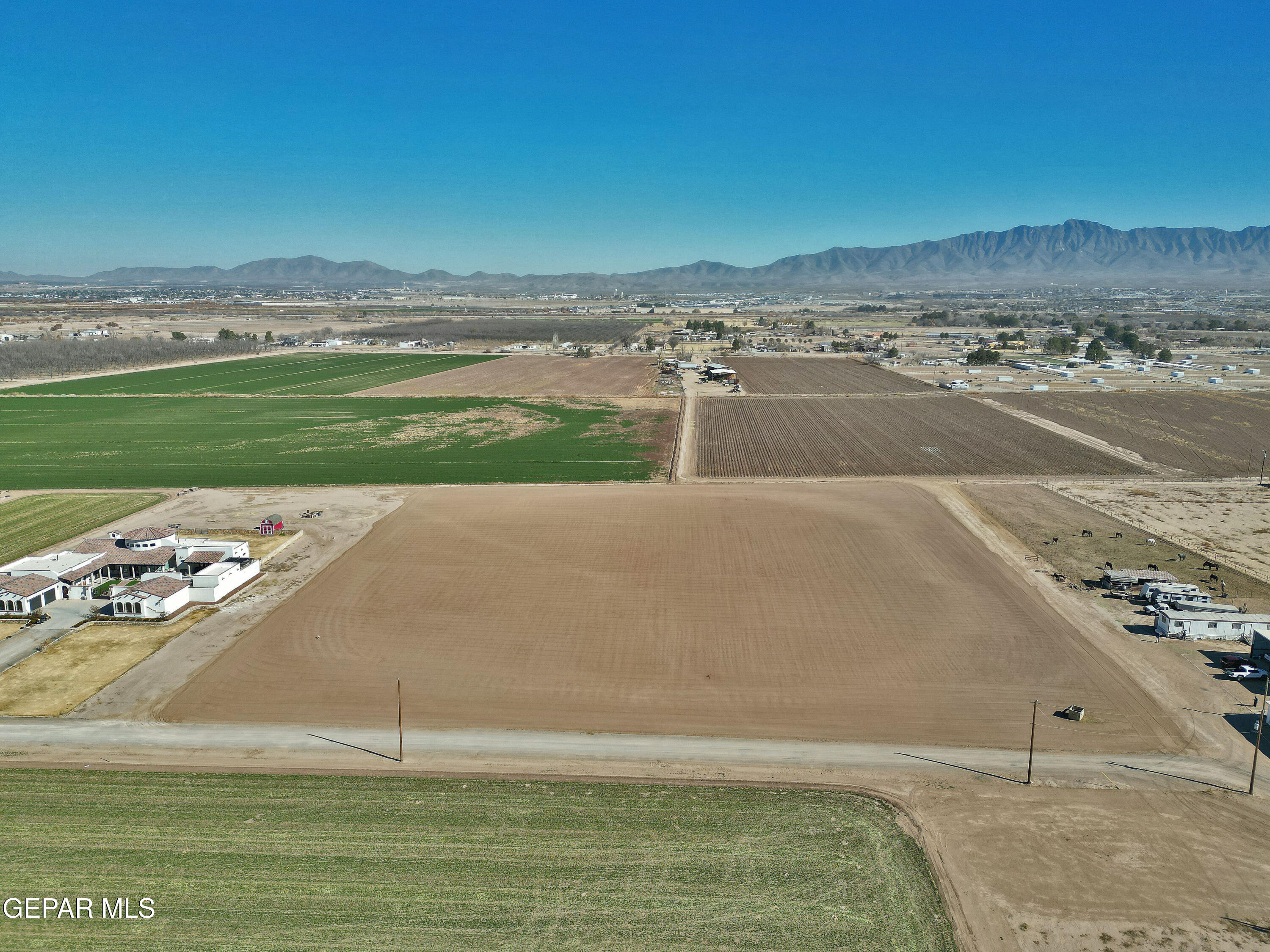 R1908646 Heavenly Lane Property Photo 14
