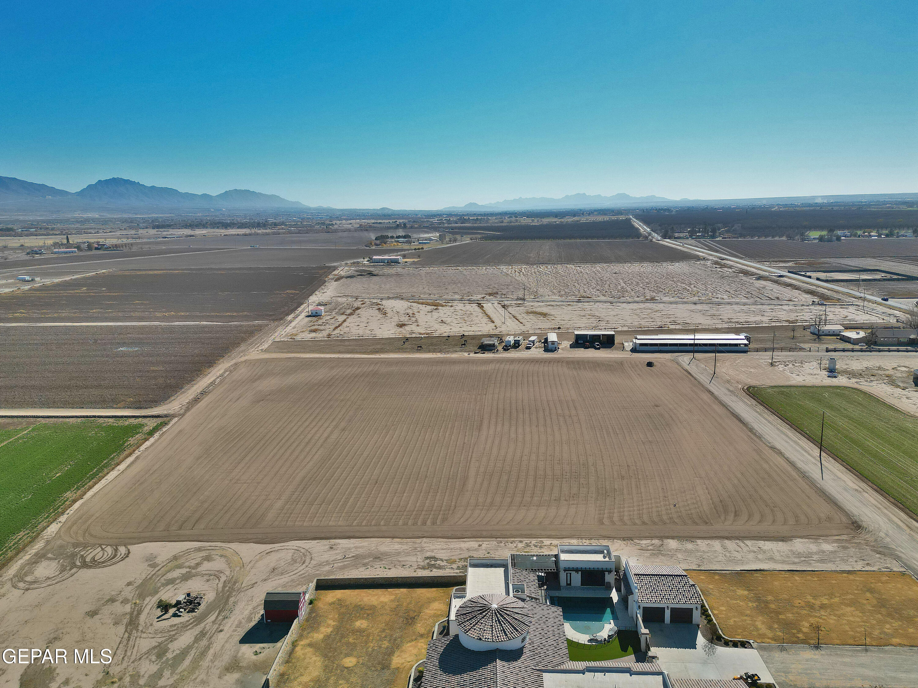 R1908646 Heavenly Lane Property Photo 15