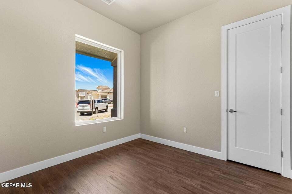 1848 Cimarron Park Place Property Photo 26