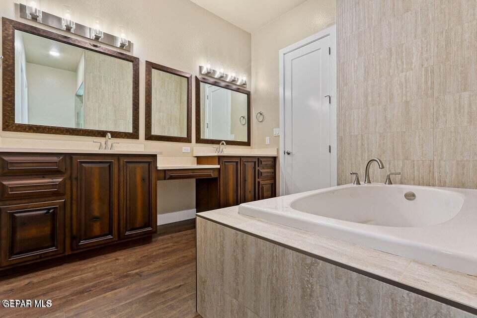 1848 Cimarron Park Place Property Photo 44