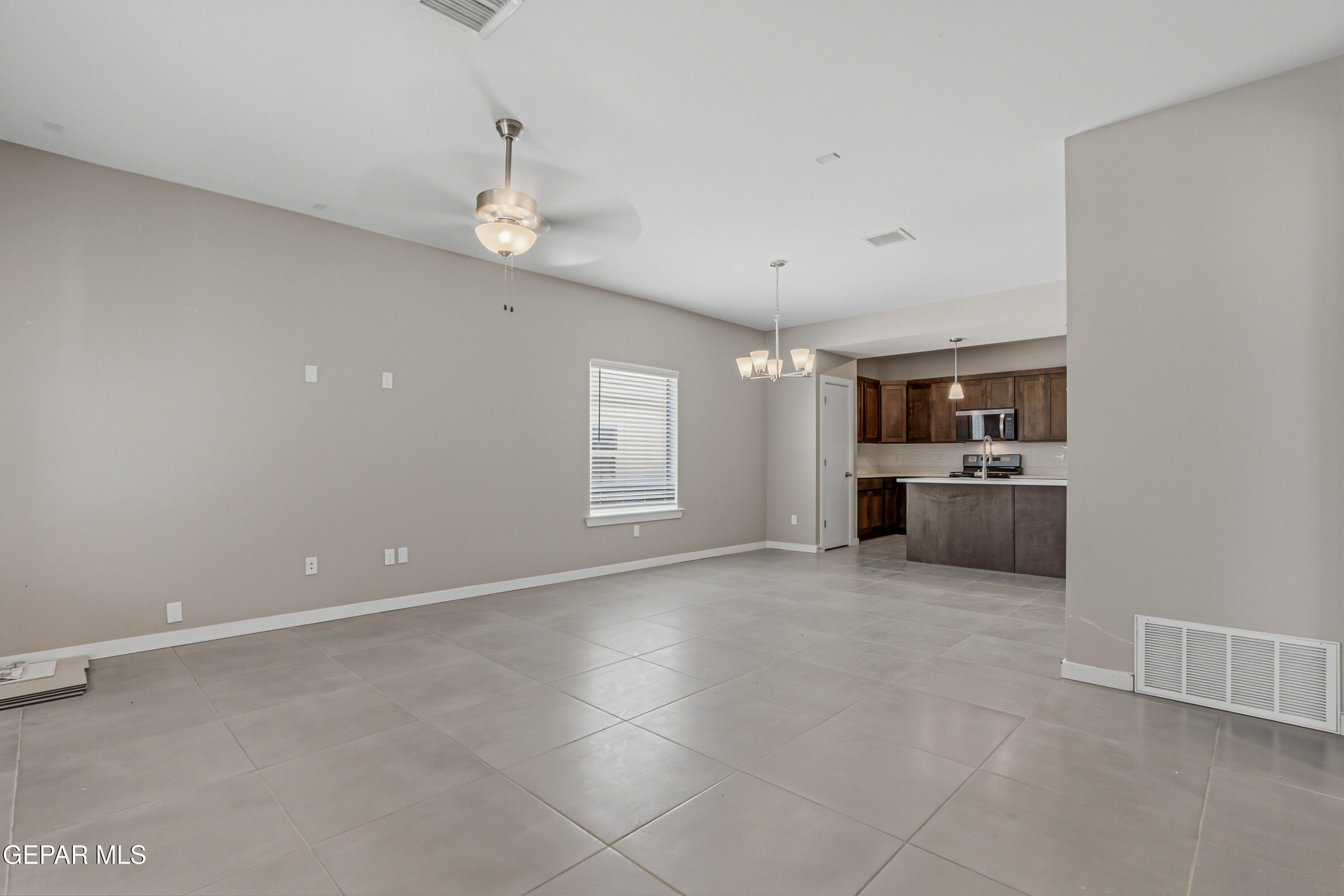 15025 Resolve Drive Property Photo 4