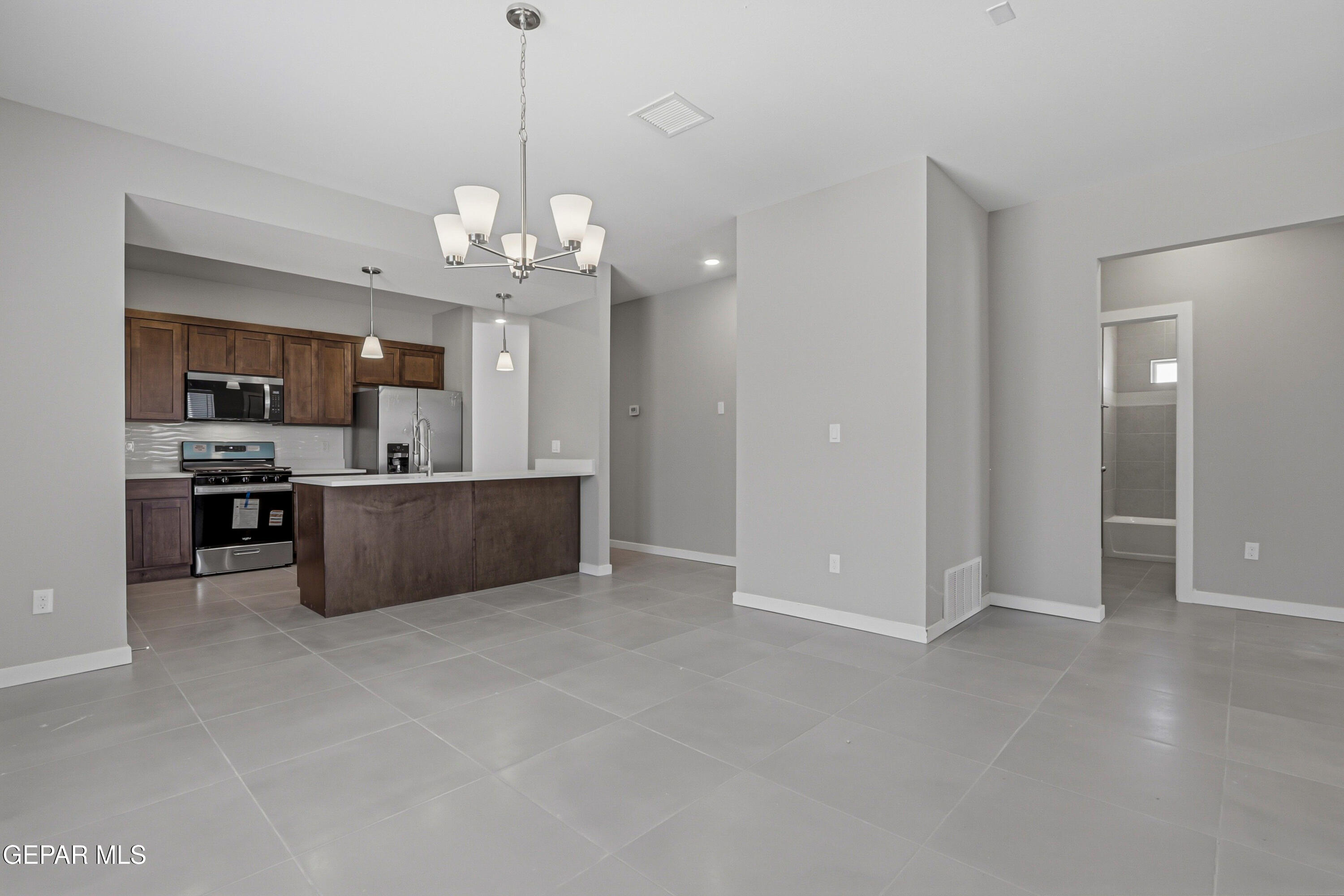 15025 Resolve Drive Property Photo 5