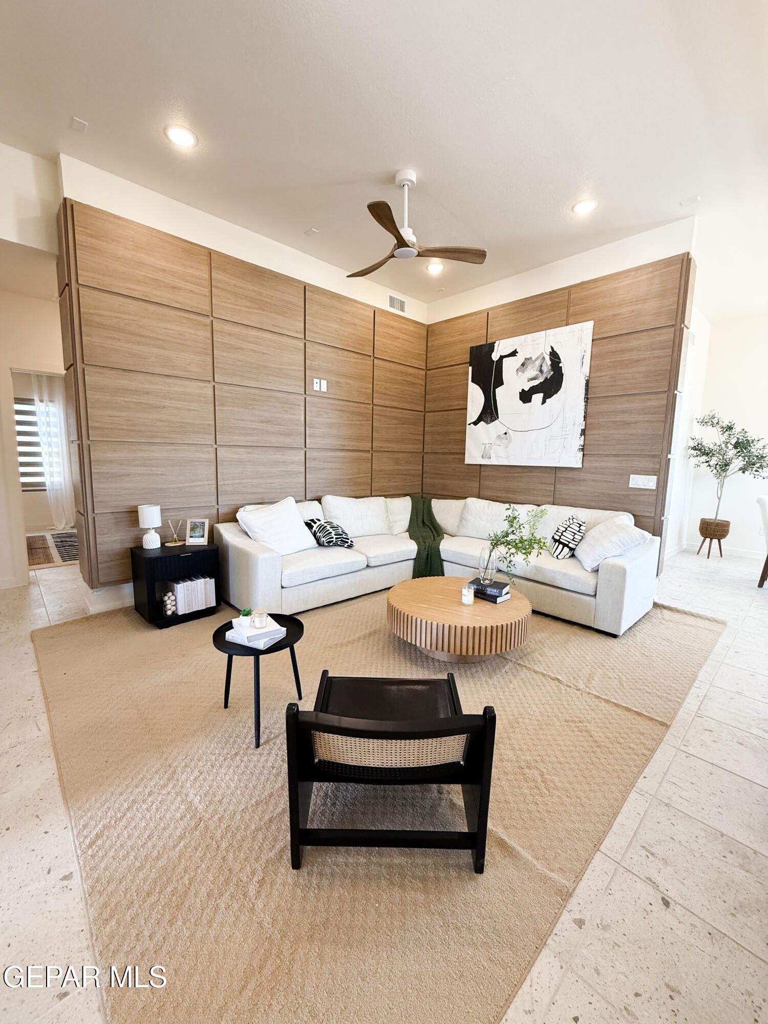 15241 Gauge Court Property Photo 4