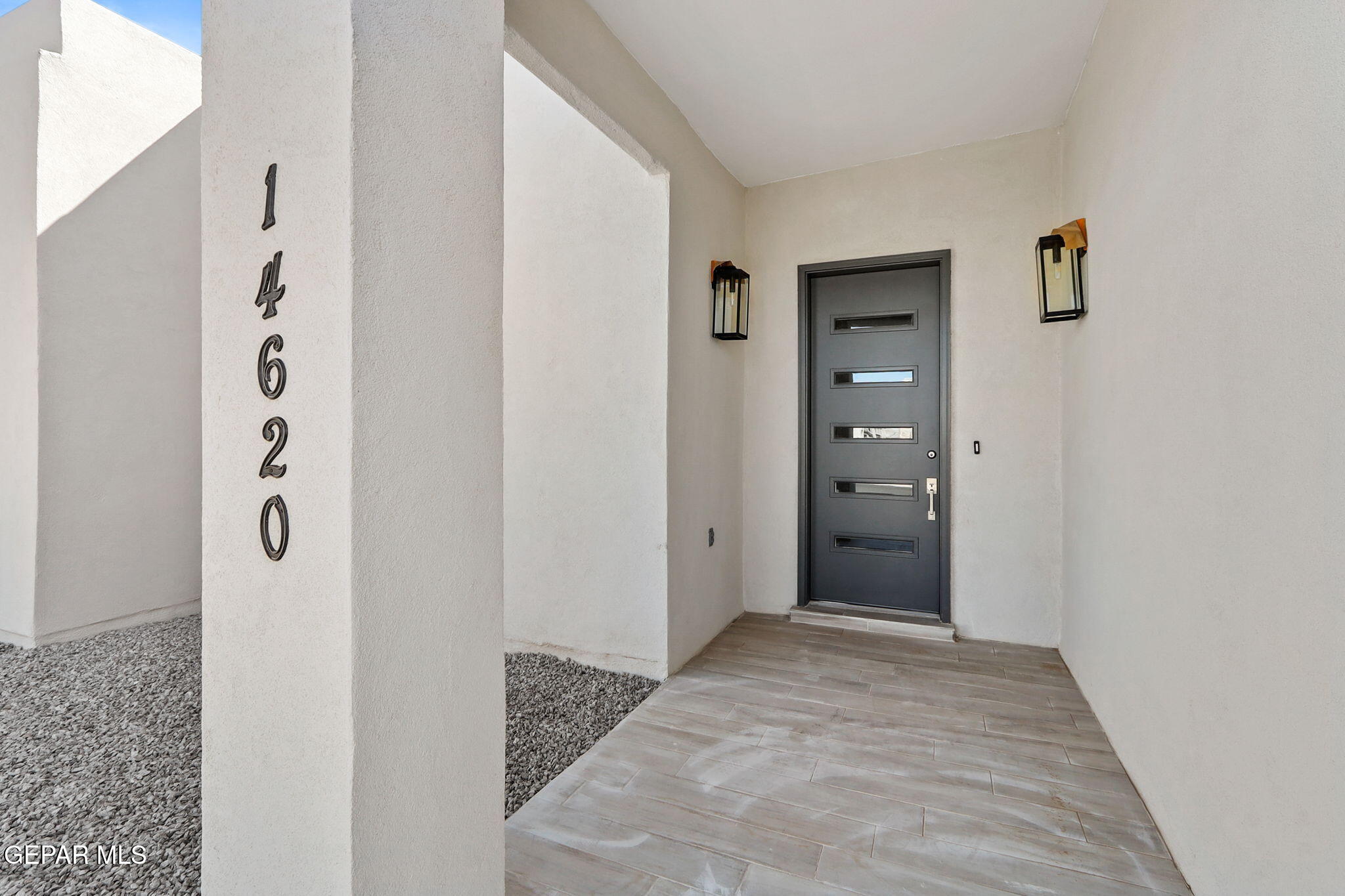 14620 Pebble Hills Boulevard Property Photo 3