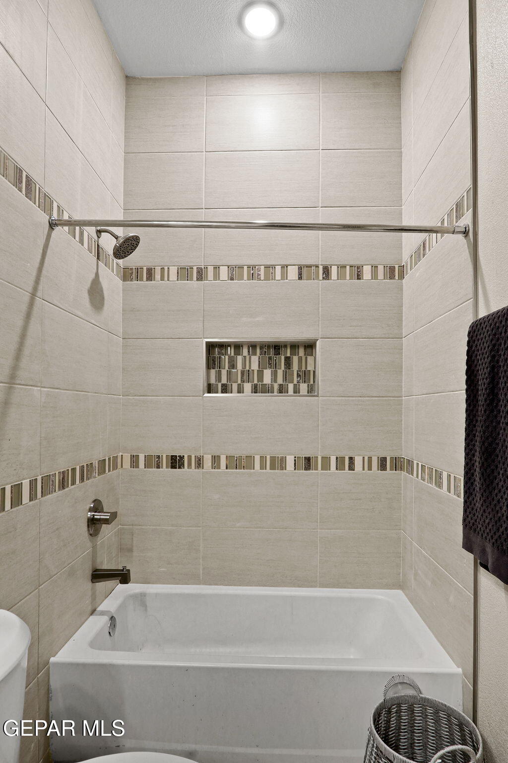 14620 Pebble Hills Boulevard Property Photo 18