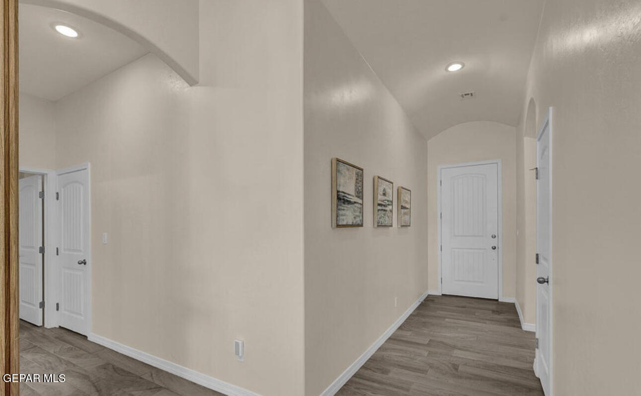 151 White Oaks Trail Property Photo 17