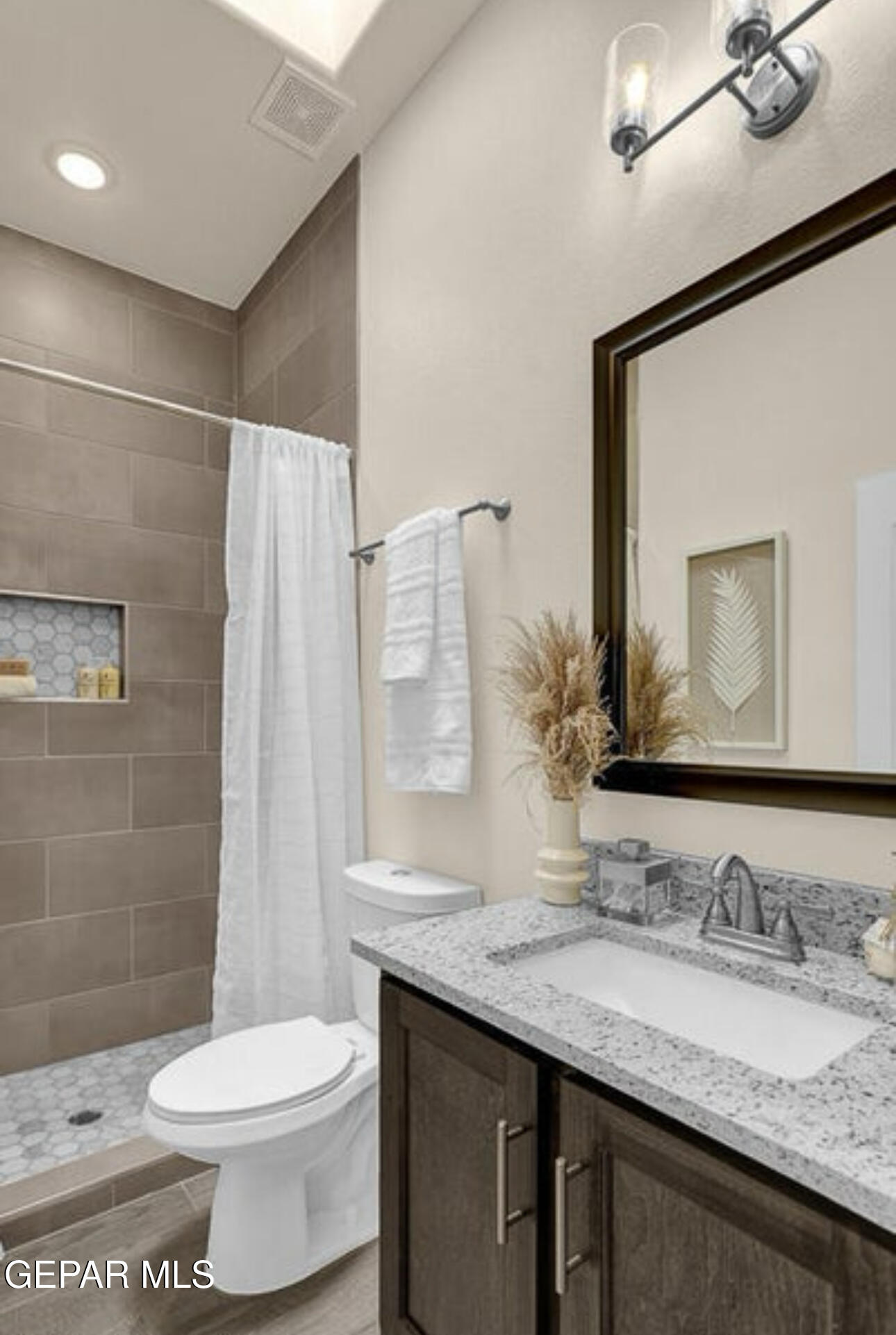 151 White Oaks Trail Property Photo 21