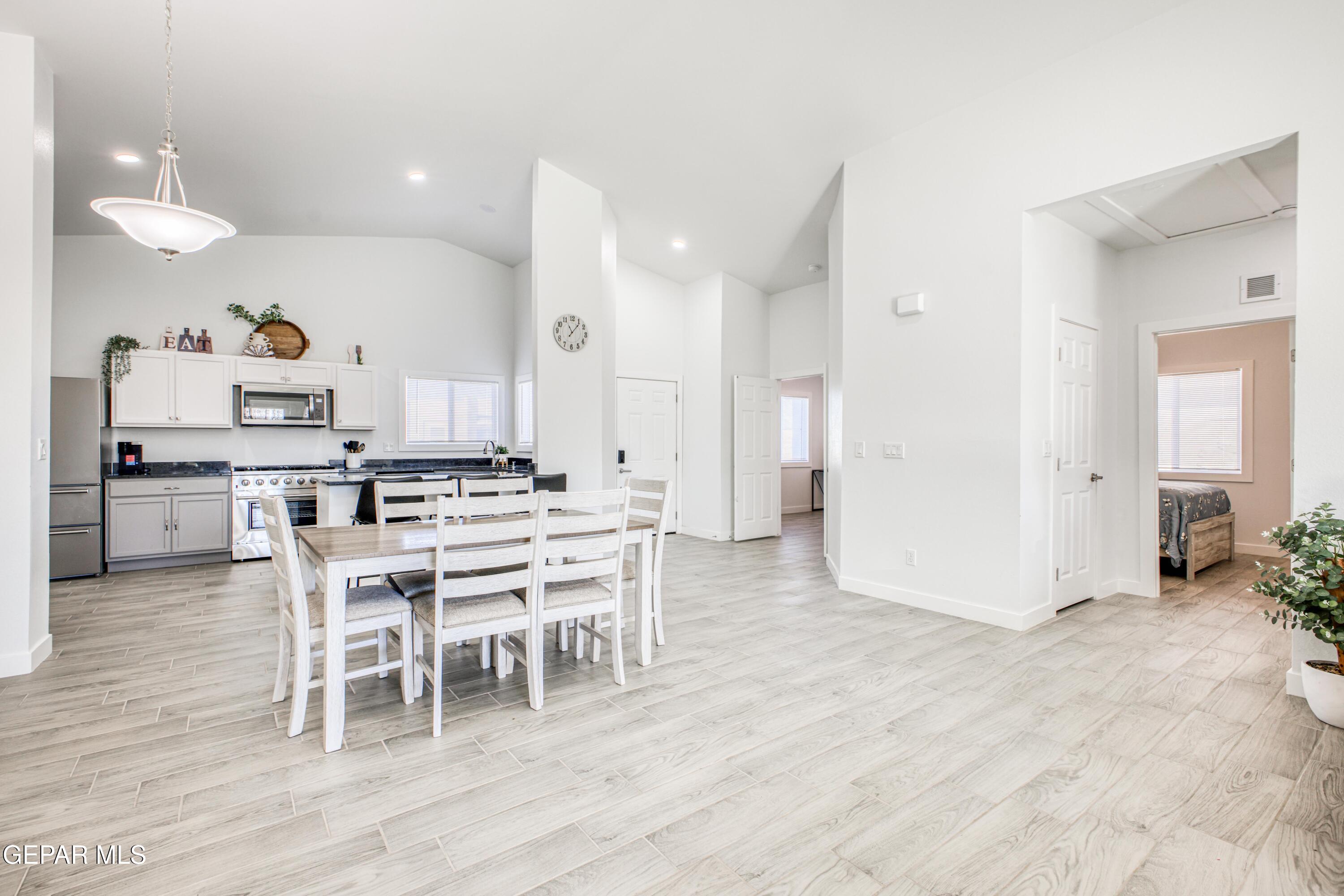 440 James Street Property Photo 11