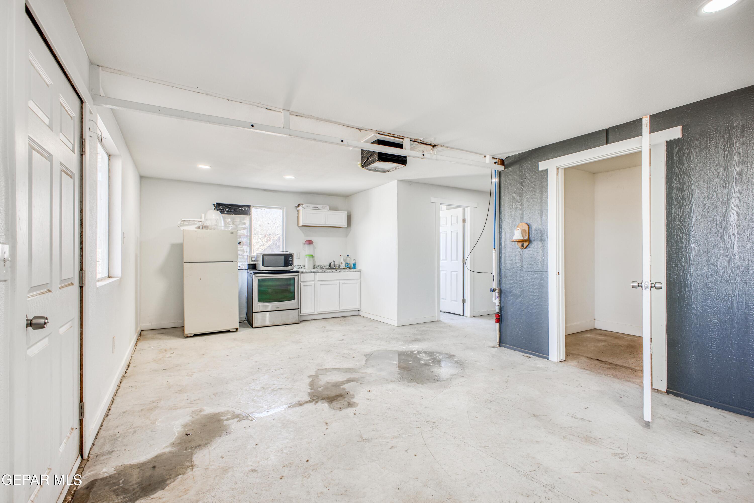 440 James Street Property Photo 54