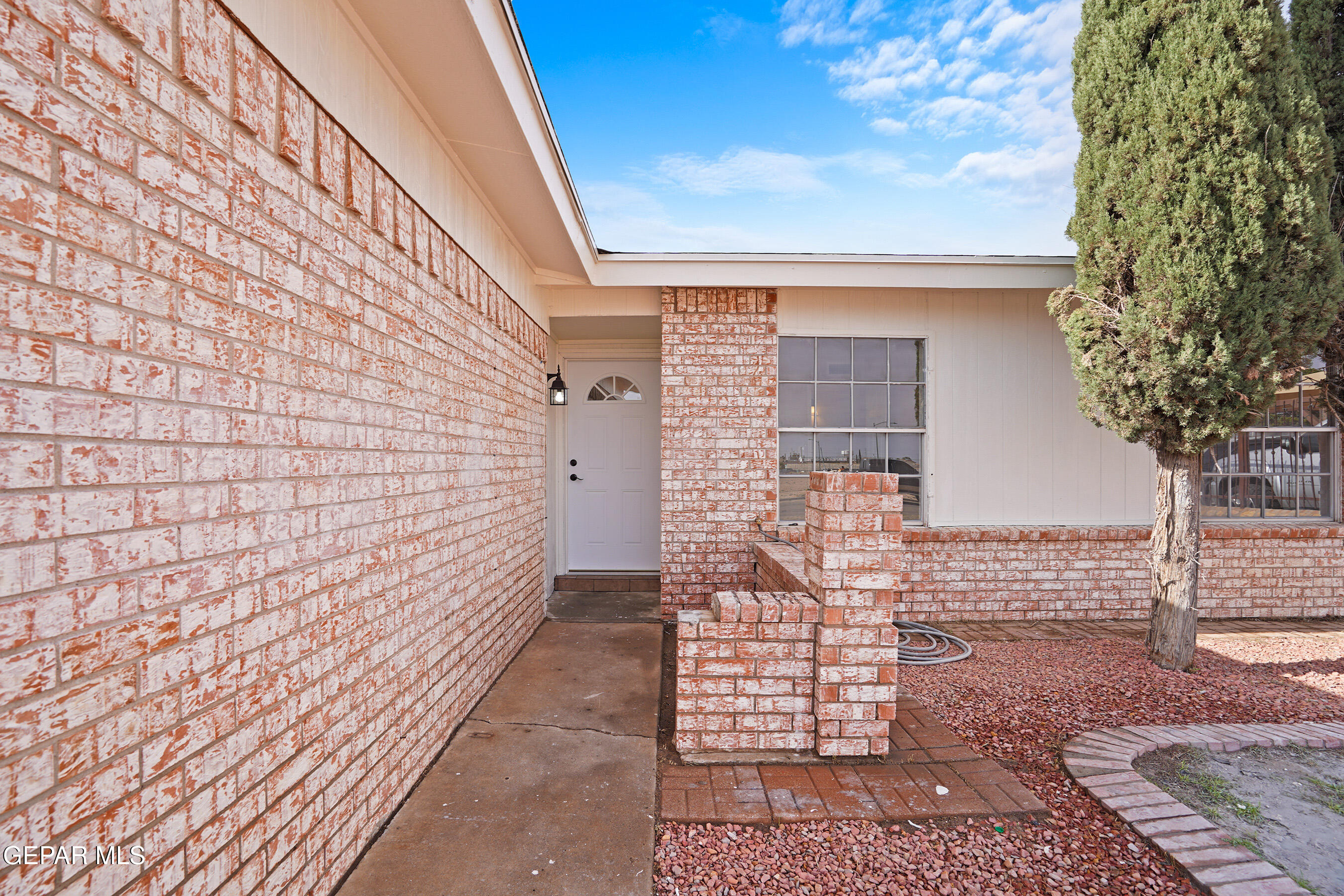 1637 James Guines Drive