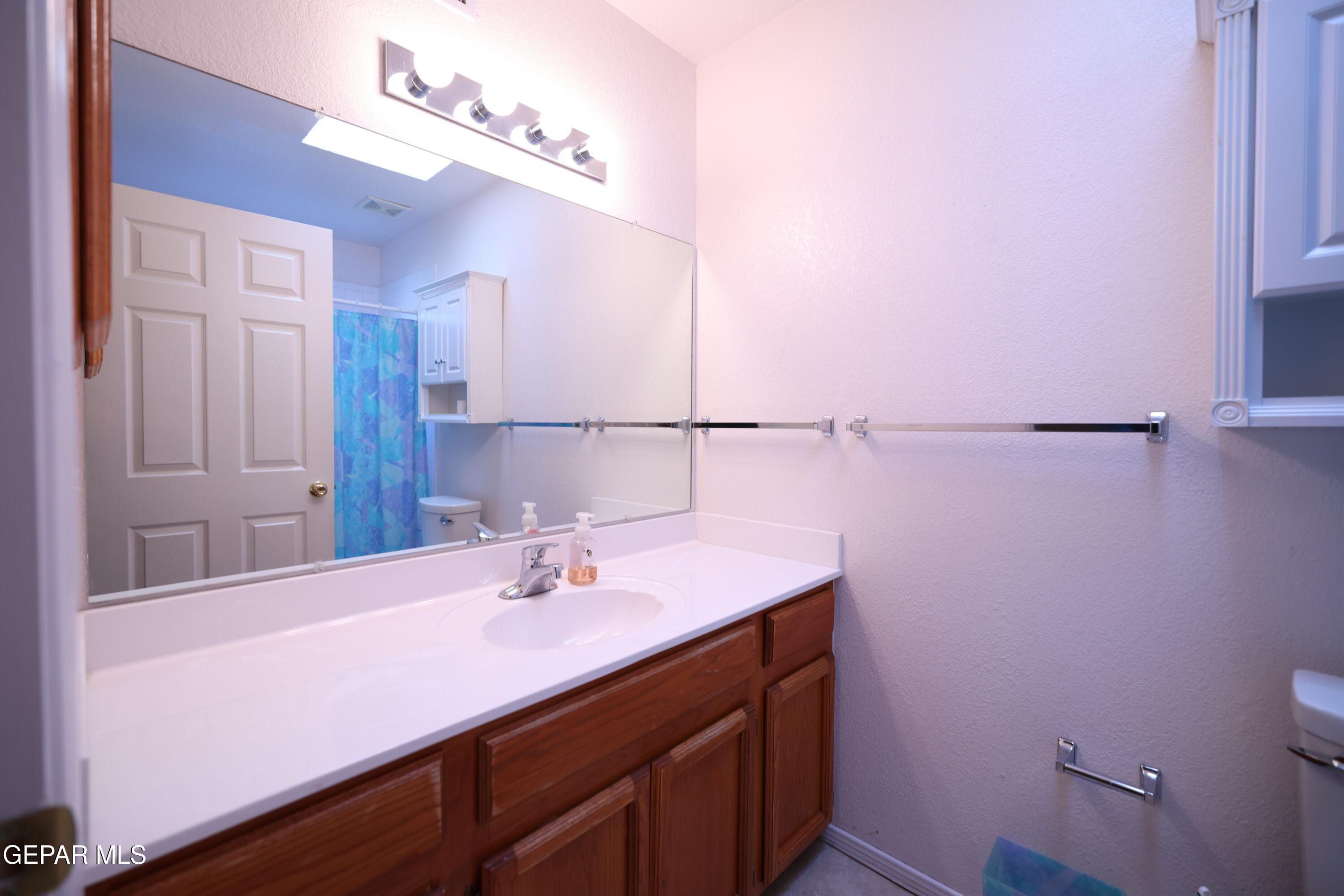 2210 Radford Street Property Photo 12