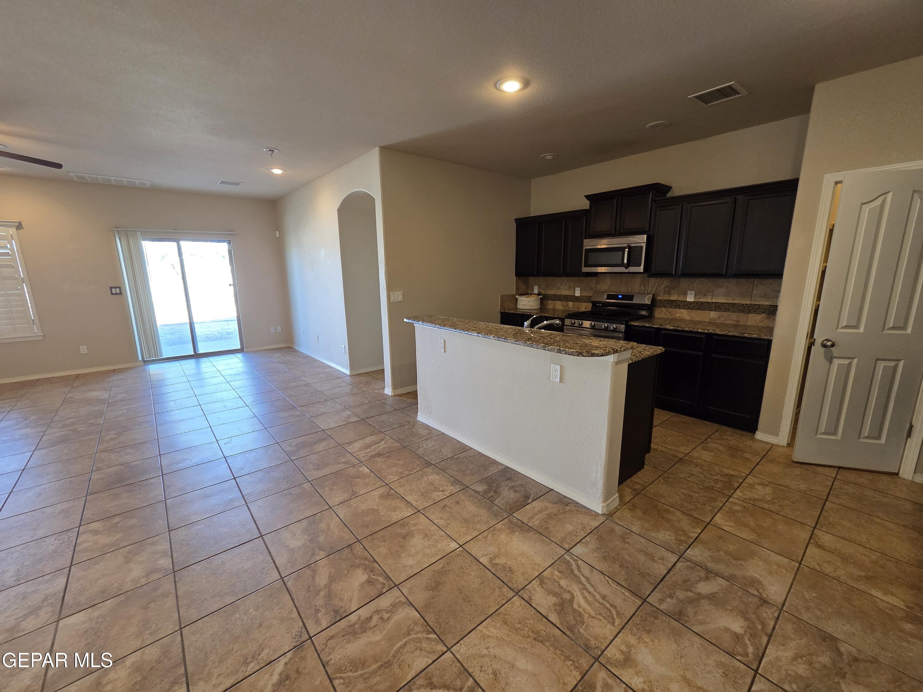 7417 Red Cedar Drive Property Photo 8