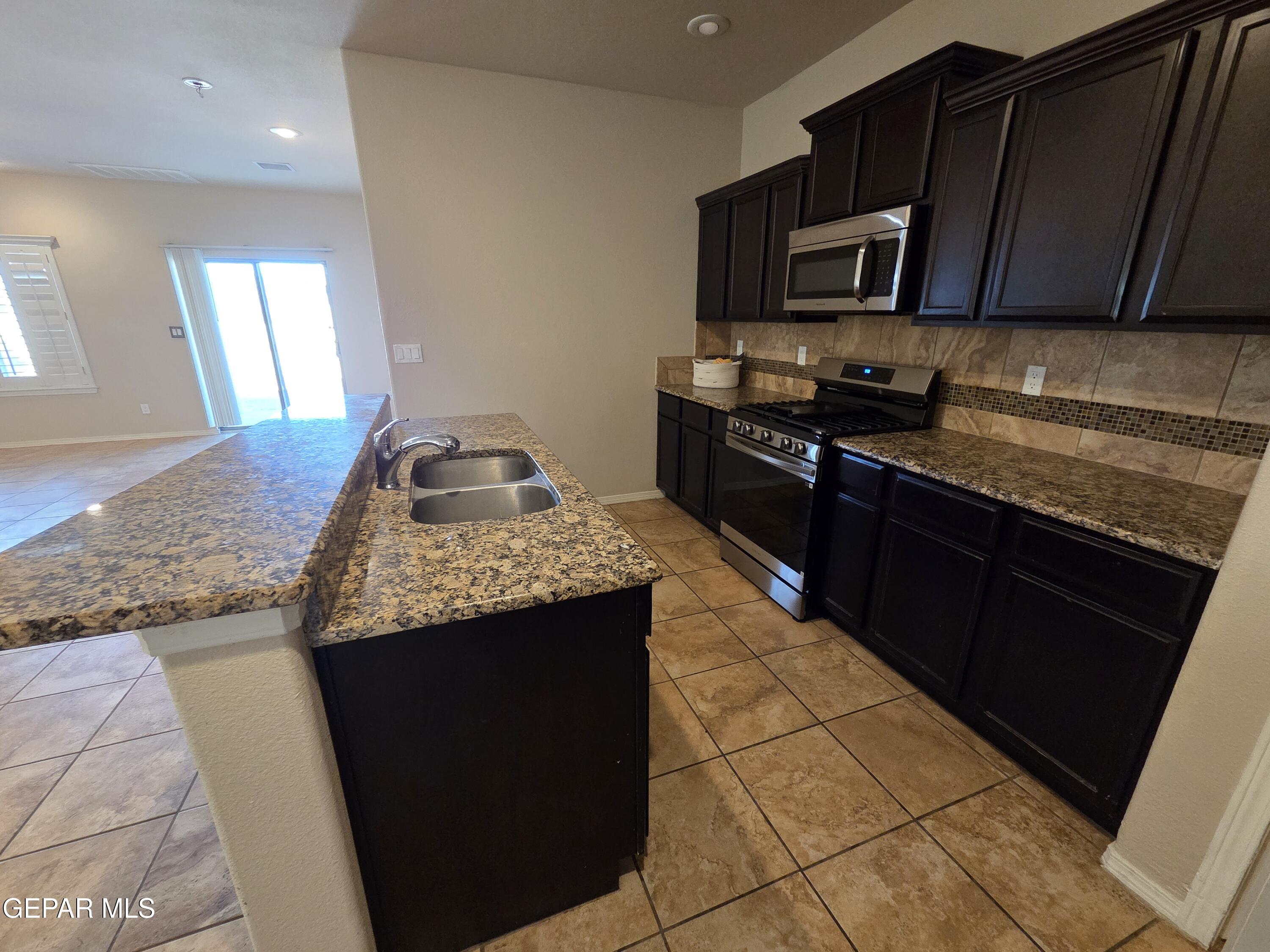 7417 Red Cedar Drive Property Photo 14